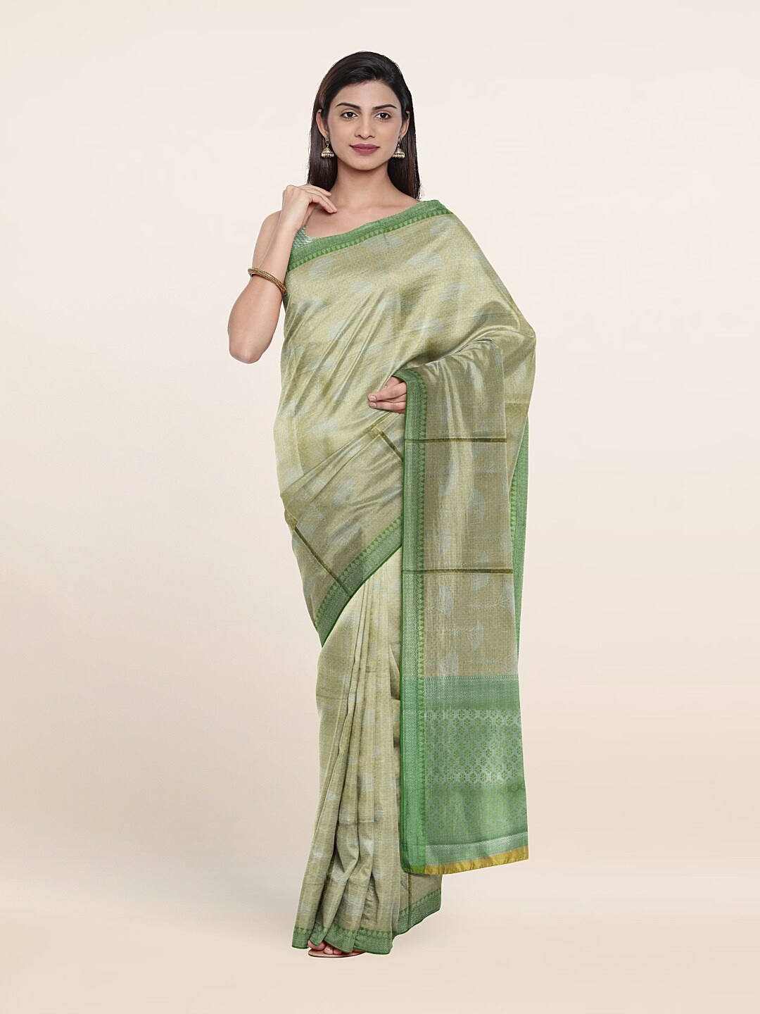 

Pothys Green & Silver-Toned Ethnic Motifs Zari Art Silk Saree