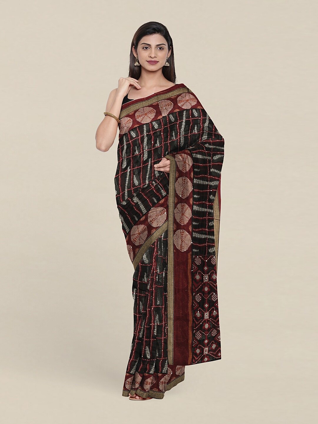 

Pothys Black & Red Ethnic Motifs Sequinned Jute Silk Saree