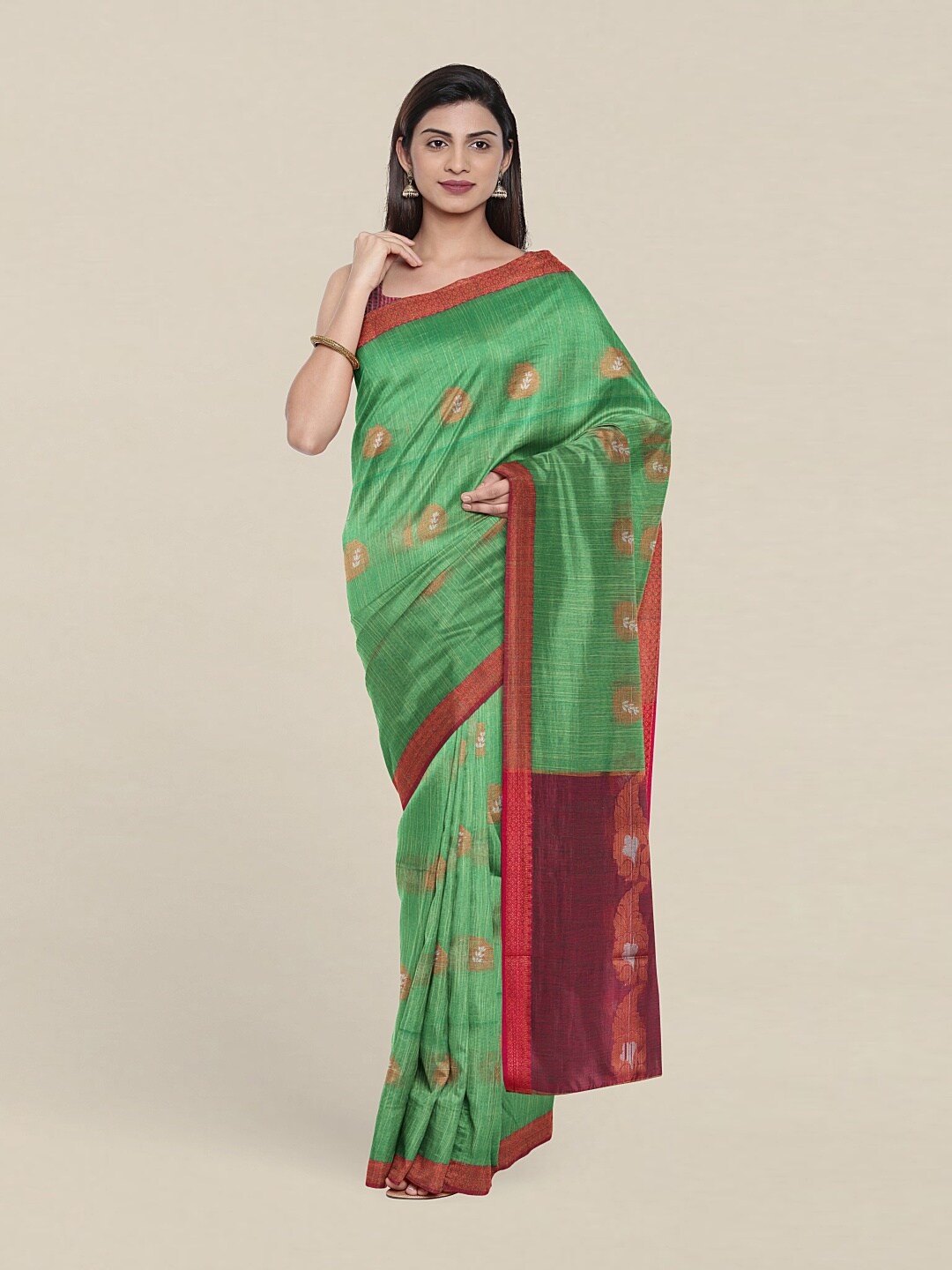 

Pothys Green & Copper-Toned Floral Zari Jute Cotton Saree