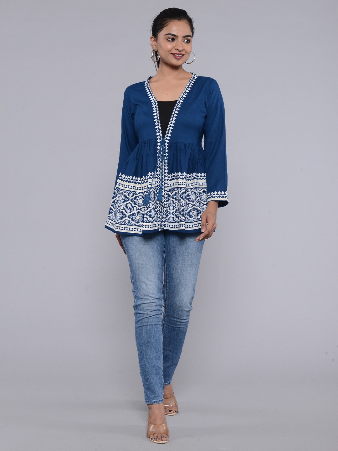 

ROOPWATI FASHION Women Blue Print Longline Top
