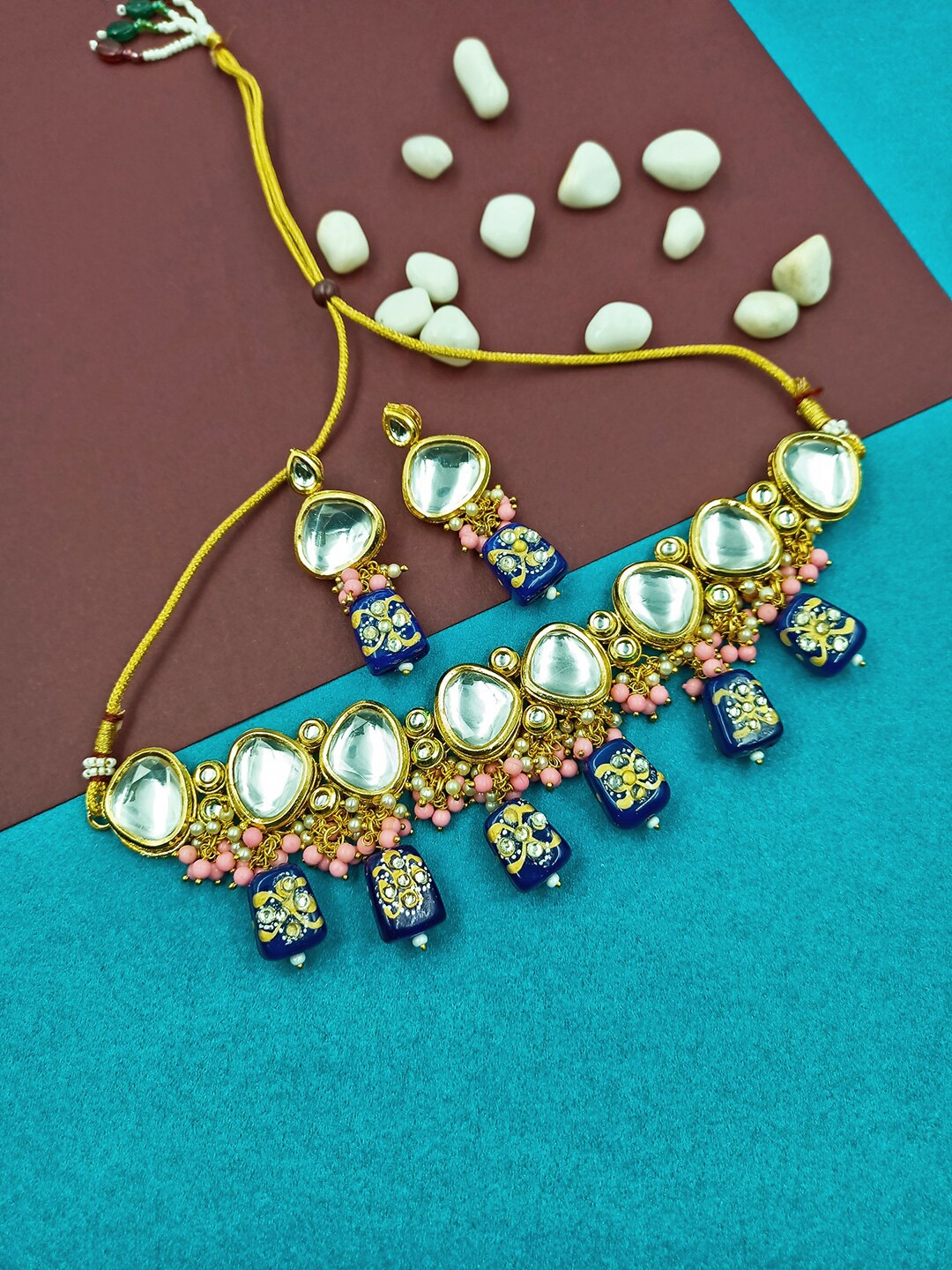

StileAdda Gold-Plated Blue Kundan-Studded Jewellery Set