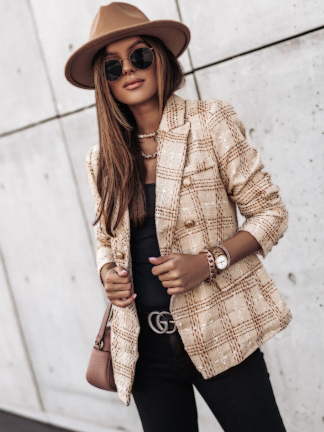 

BoStreet Women Cream-Coloured Longline Checked Tailored Jacket