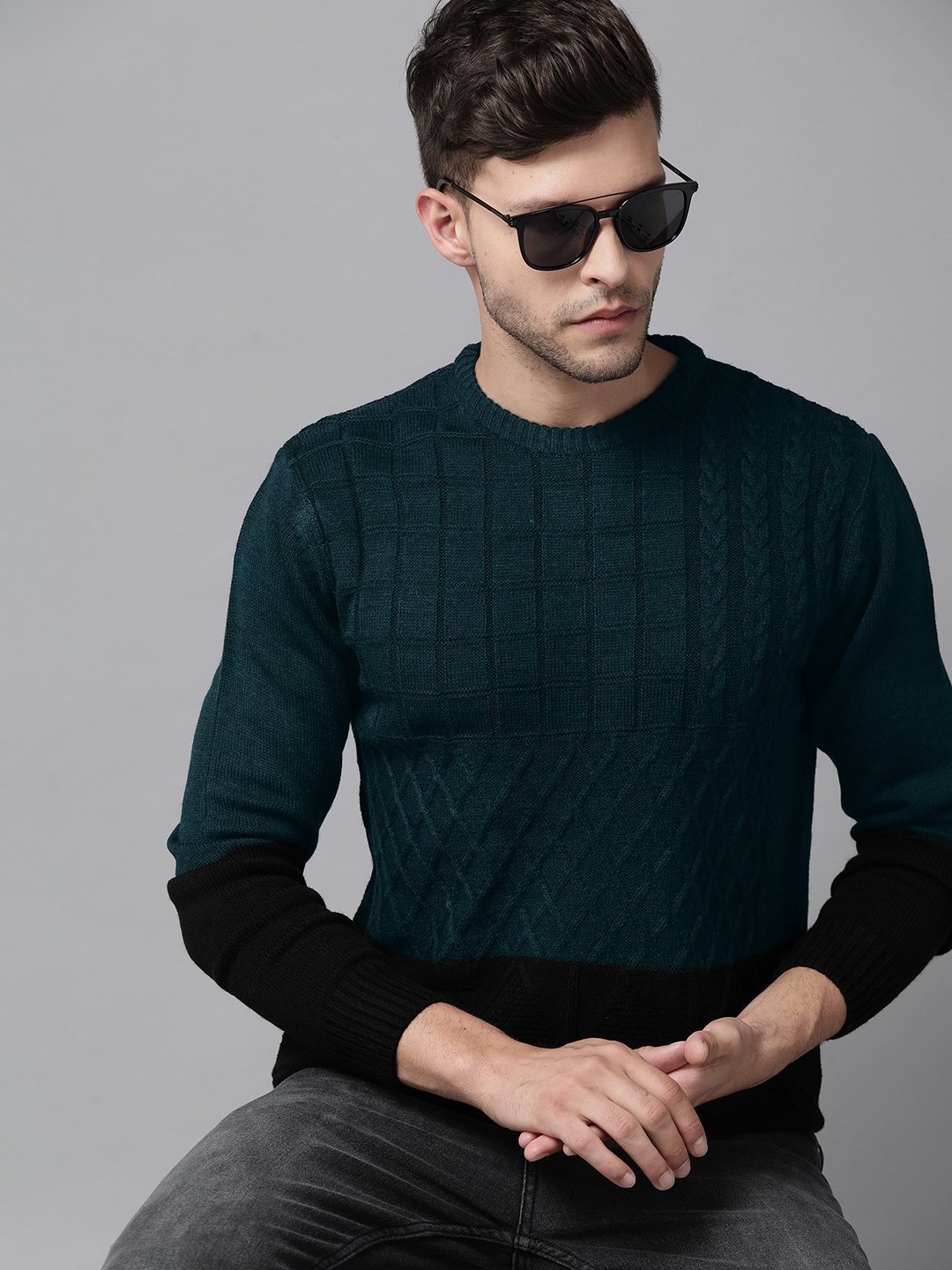 

Roadster Men Teal Pullover