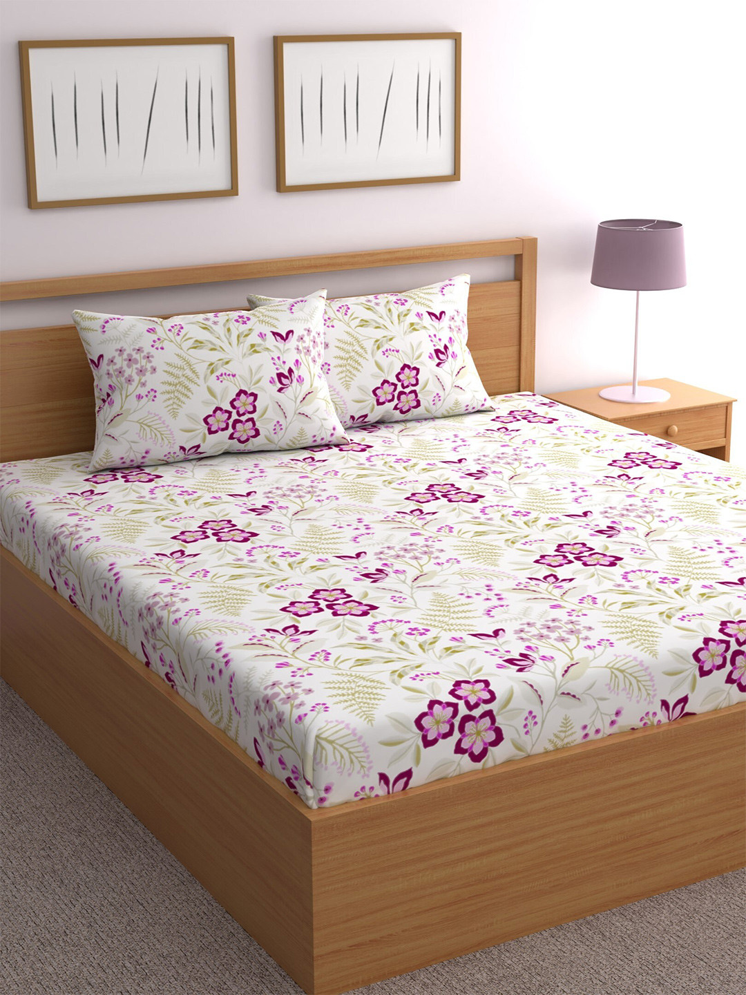 

CHHAVI INDIA Pink & White Floral 210 TC Queen Bedsheet with 2 Pillow Covers