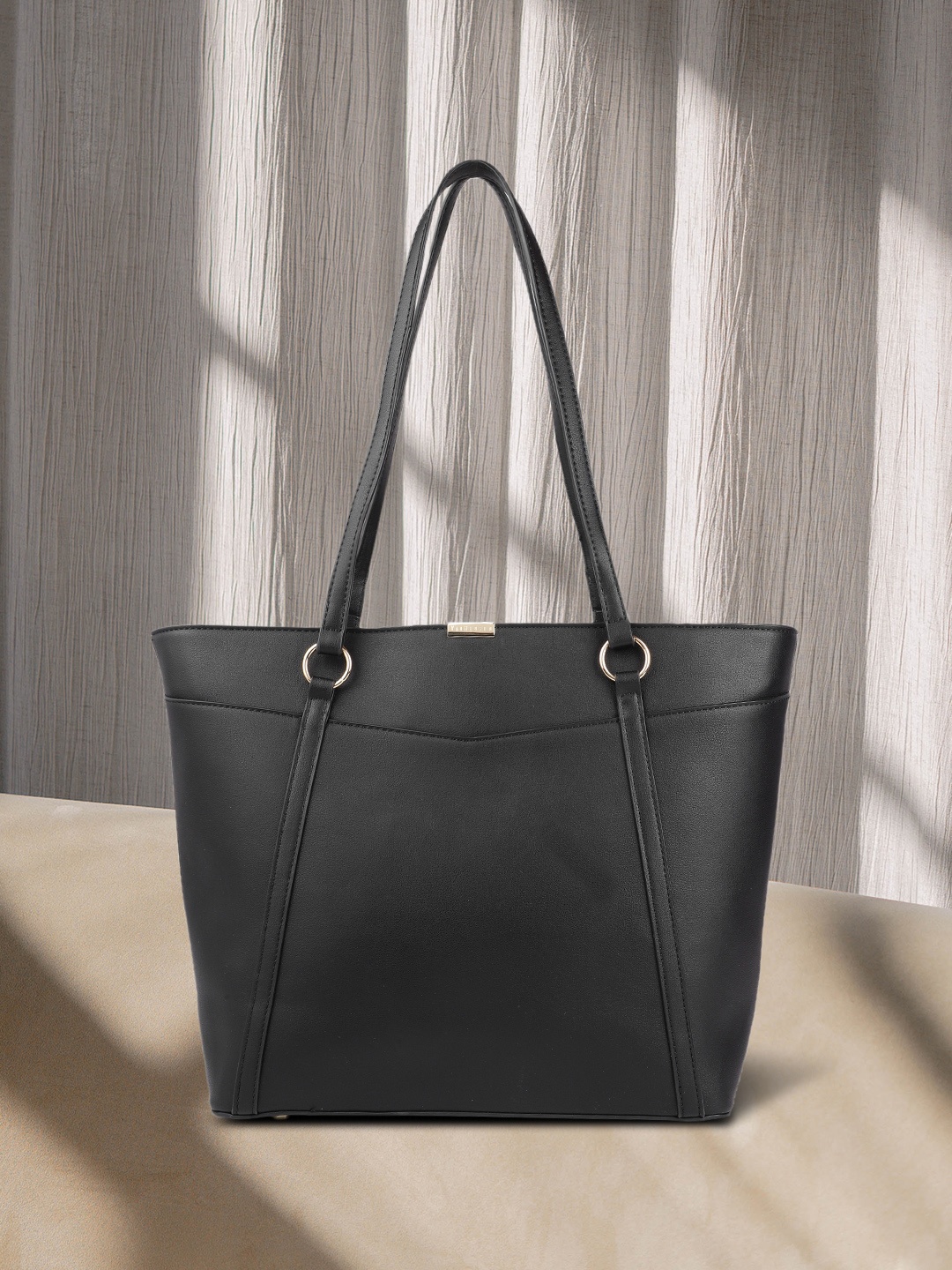 

Van Heusen Black Solid Structured Shoulder Bag