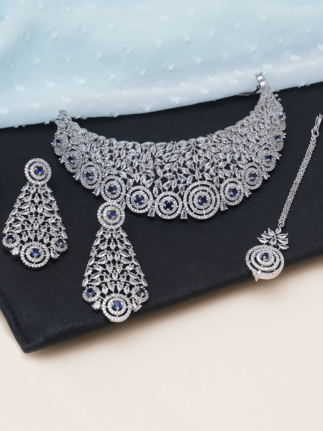 

KARATCART Silver-Plated Blue & White AD Studded Jewellery Set