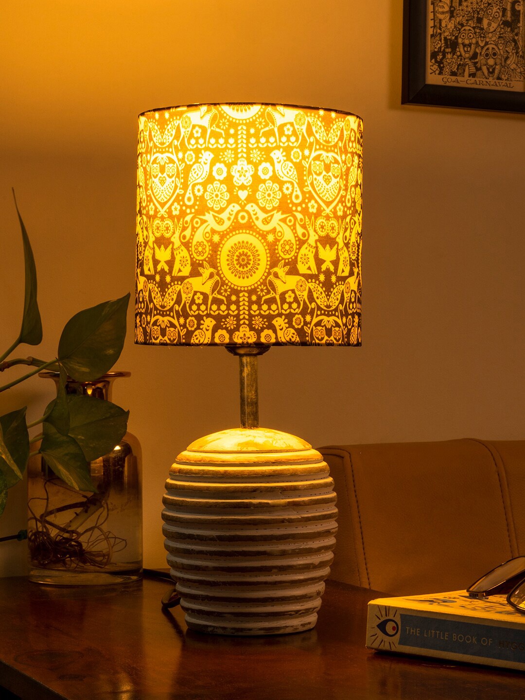 

green girgit Black & White Printed Cylindrical Shaped Table Lamp