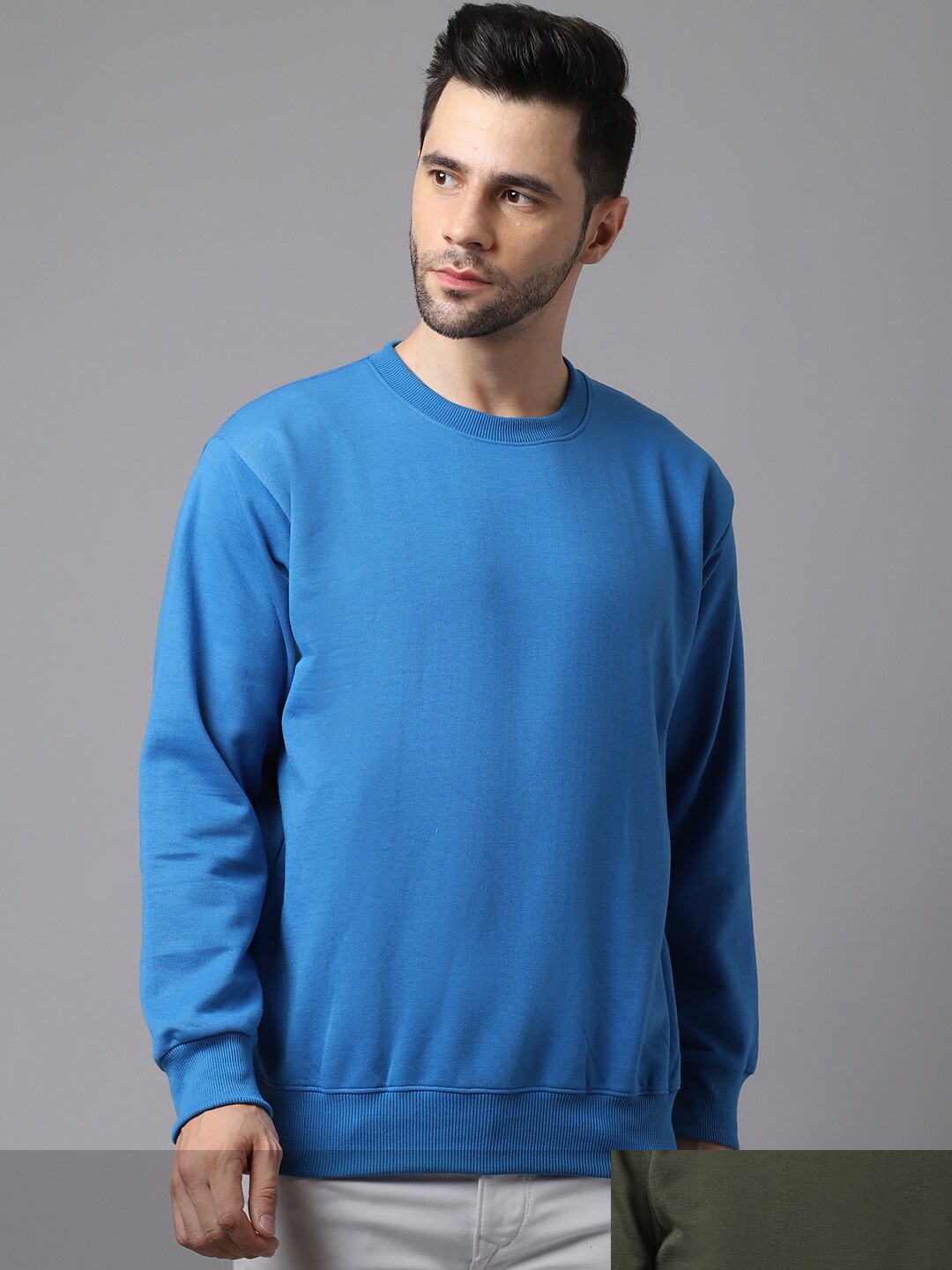 

VIMAL JONNEY Men Blue Round Neck Sweatshirt