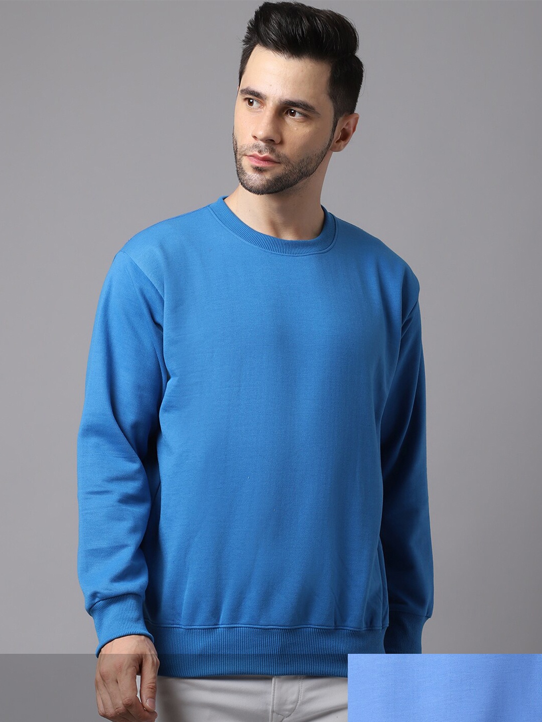 

VIMAL JONNEY Men Blue Sweatshirt