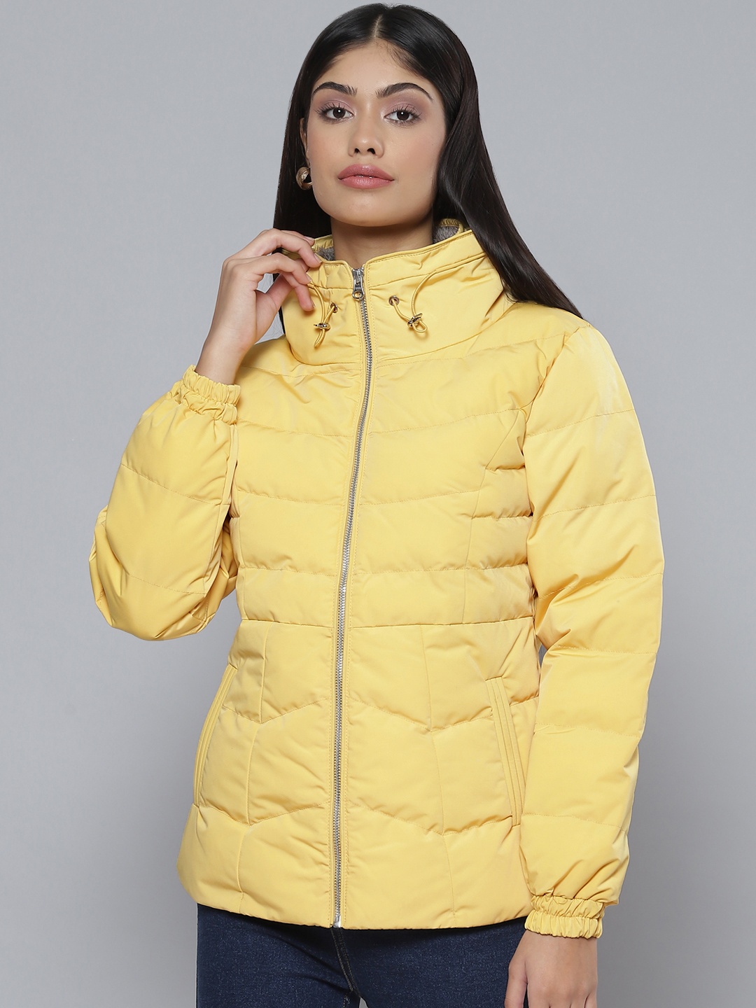 

Fort Collins Women Yellow Solid Longline Padded Jacket
