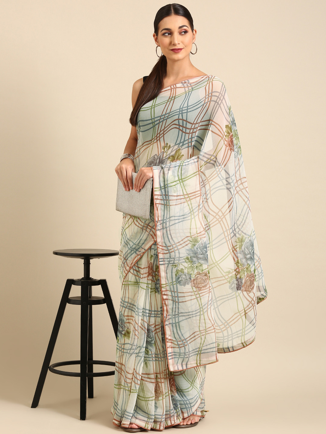 

Pothys Woman Floral Pure Chiffon Saree, Cream