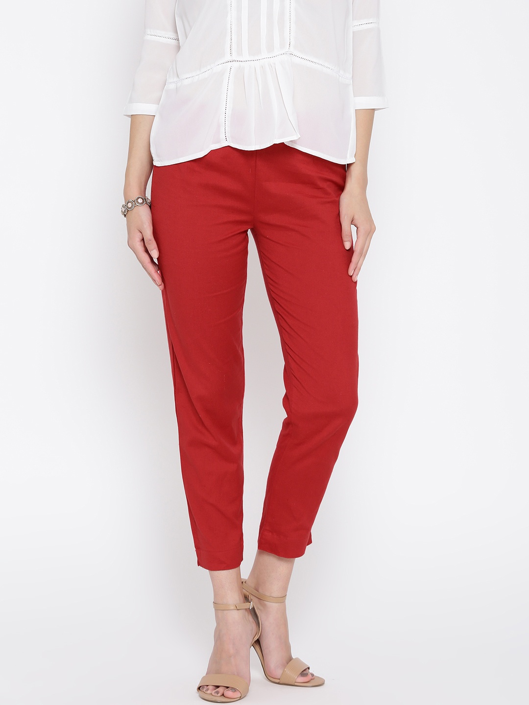 

AURELIA Women Red Solid Cropped Trousers
