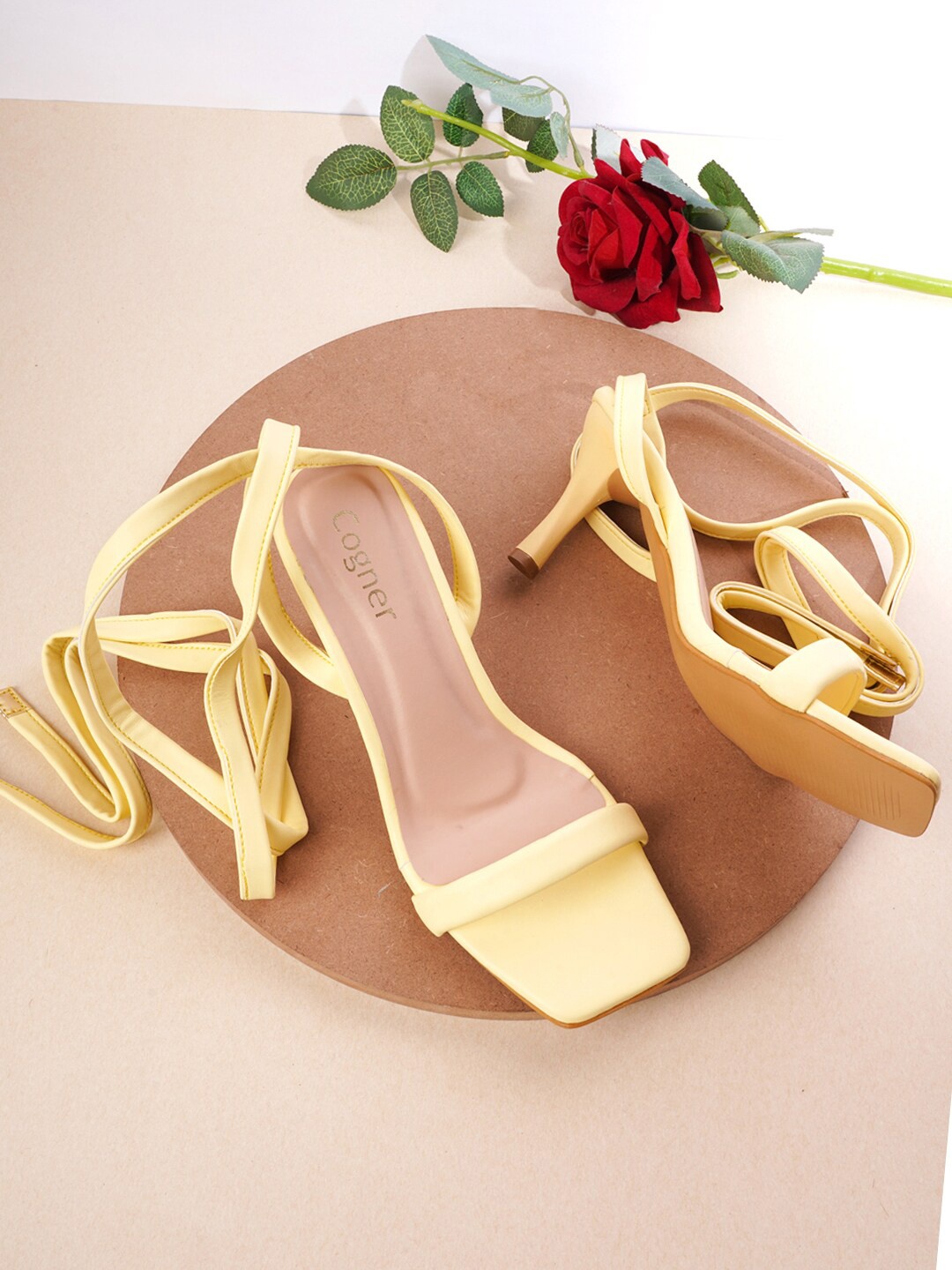 

Cogner Yellow & Peach-Coloured Block Sandals