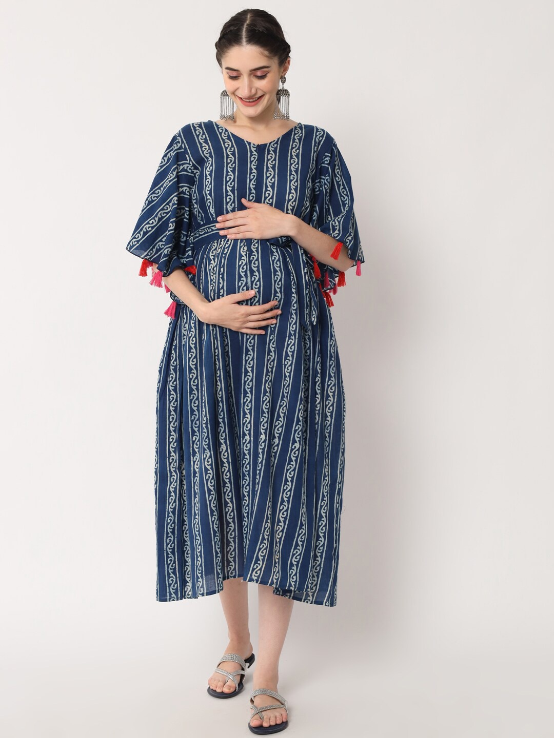 

Aujjessa Women Blue Maternity Kaftan Dress