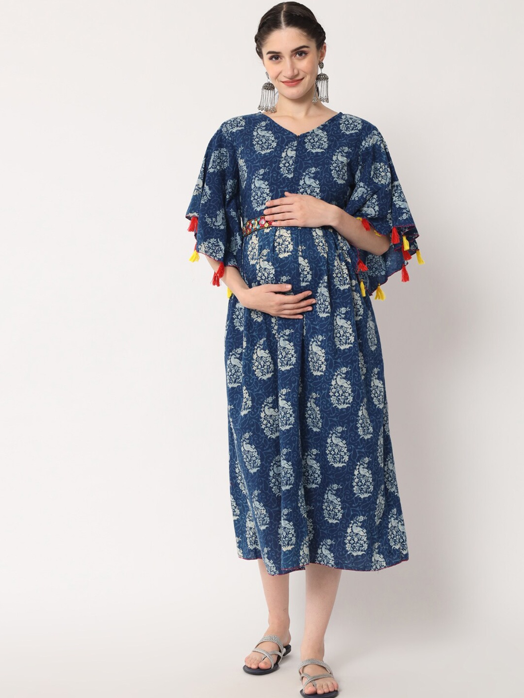 

Aujjessa Blue & Off White Printed Pure Cotton Maternity Feeding Midi Dress