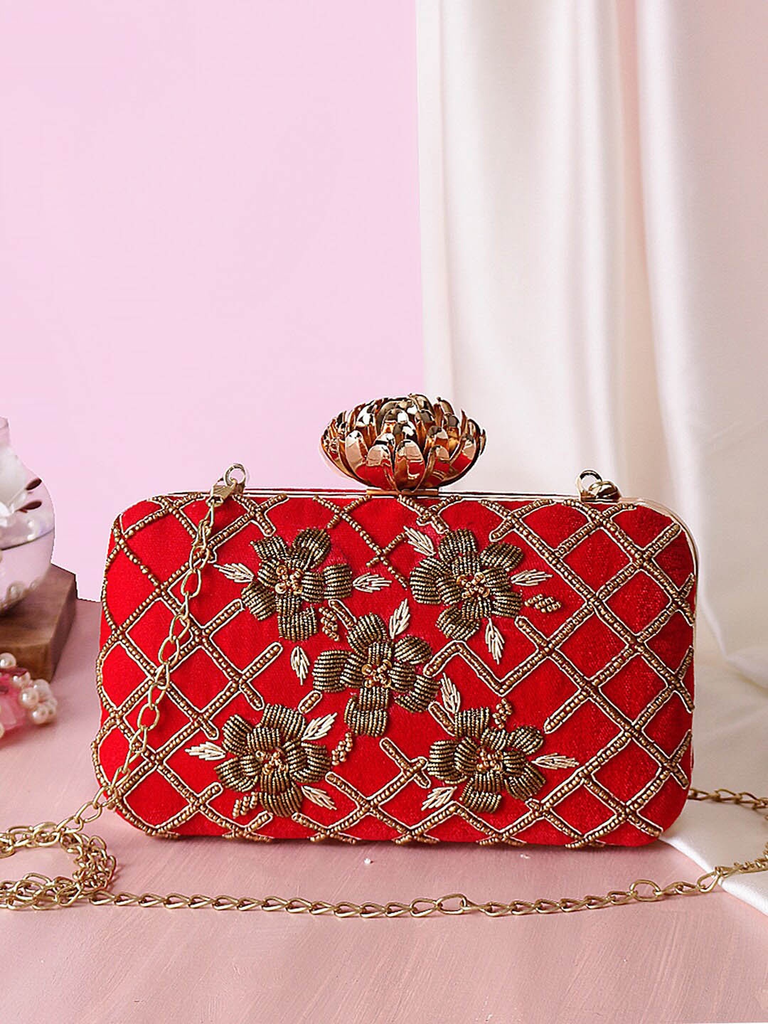 

Swisni Women Red & Gold-Toned Embroidered Box Clutch