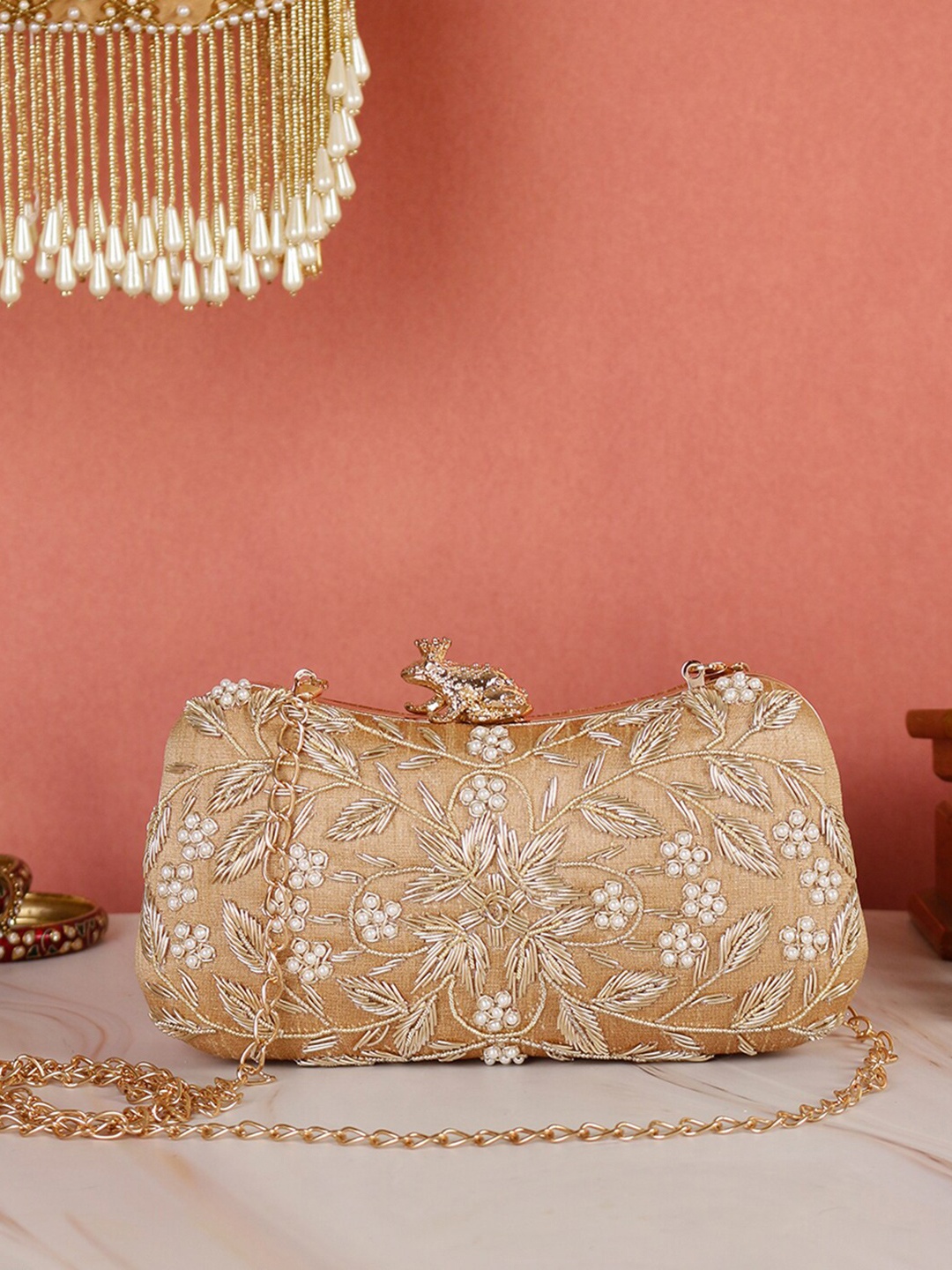

Swisni Gold-Toned & White Embellished Box Clutch