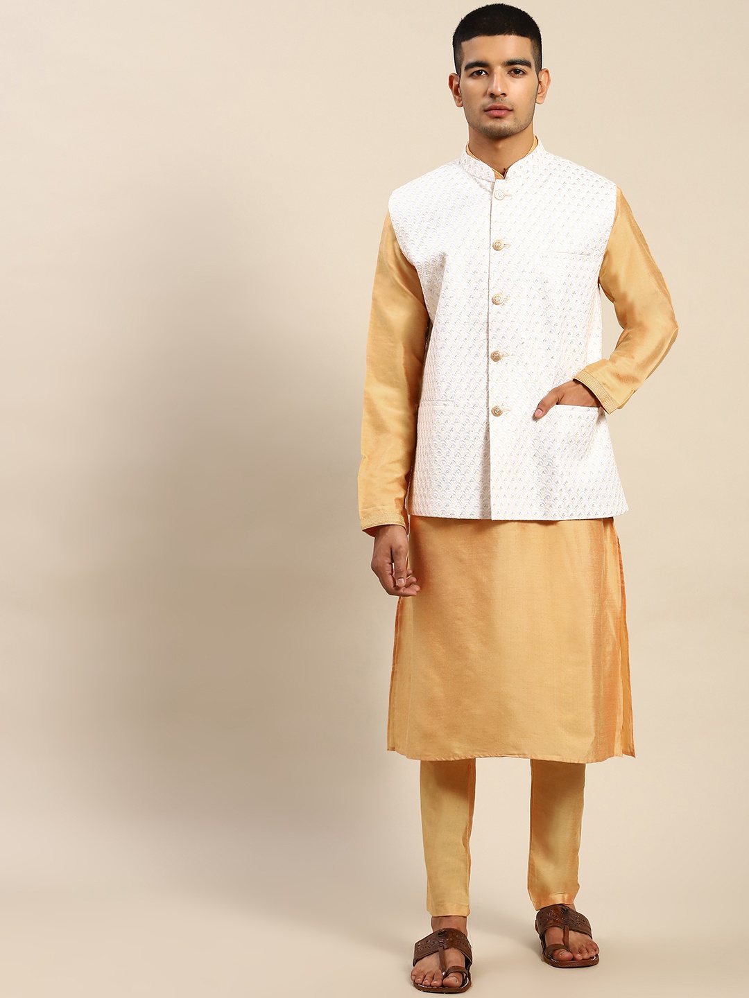 

RAJUBHAI HARGOVINDAS Men Gold-Toned Embroidered Kurta With Churidar & Nehru Jacket