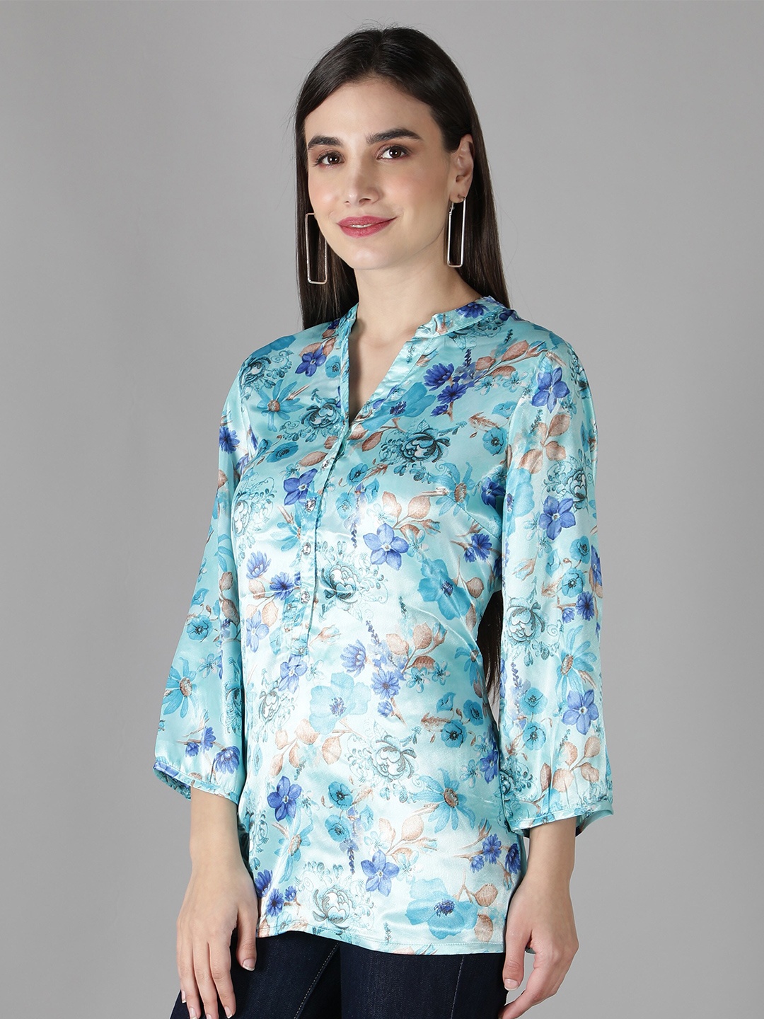 

DEBONATELLA Women Blue Smart Printed Shirt