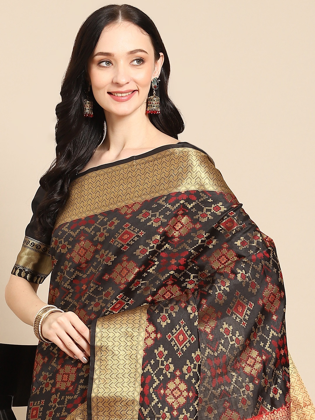 

all about you Black & Gold-Toned Ethnic Motifs Zari Silk Blend Saree