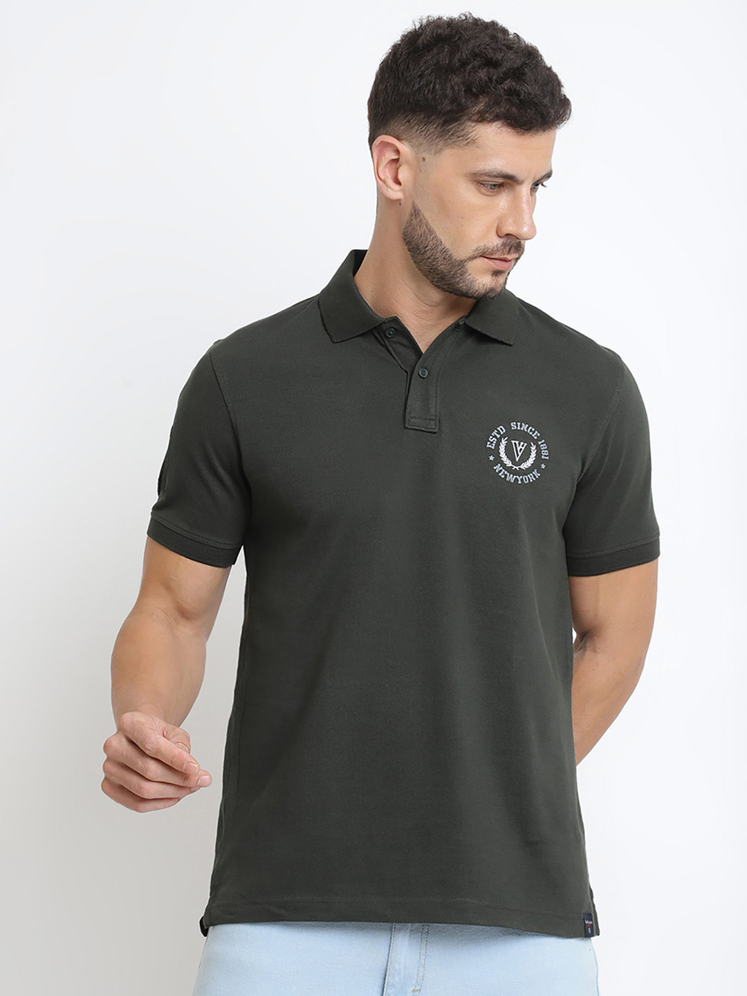 Van Heusen Innerwear Men Green Solid Varsity Inspired Short Sleeve Lounge Tshirts
