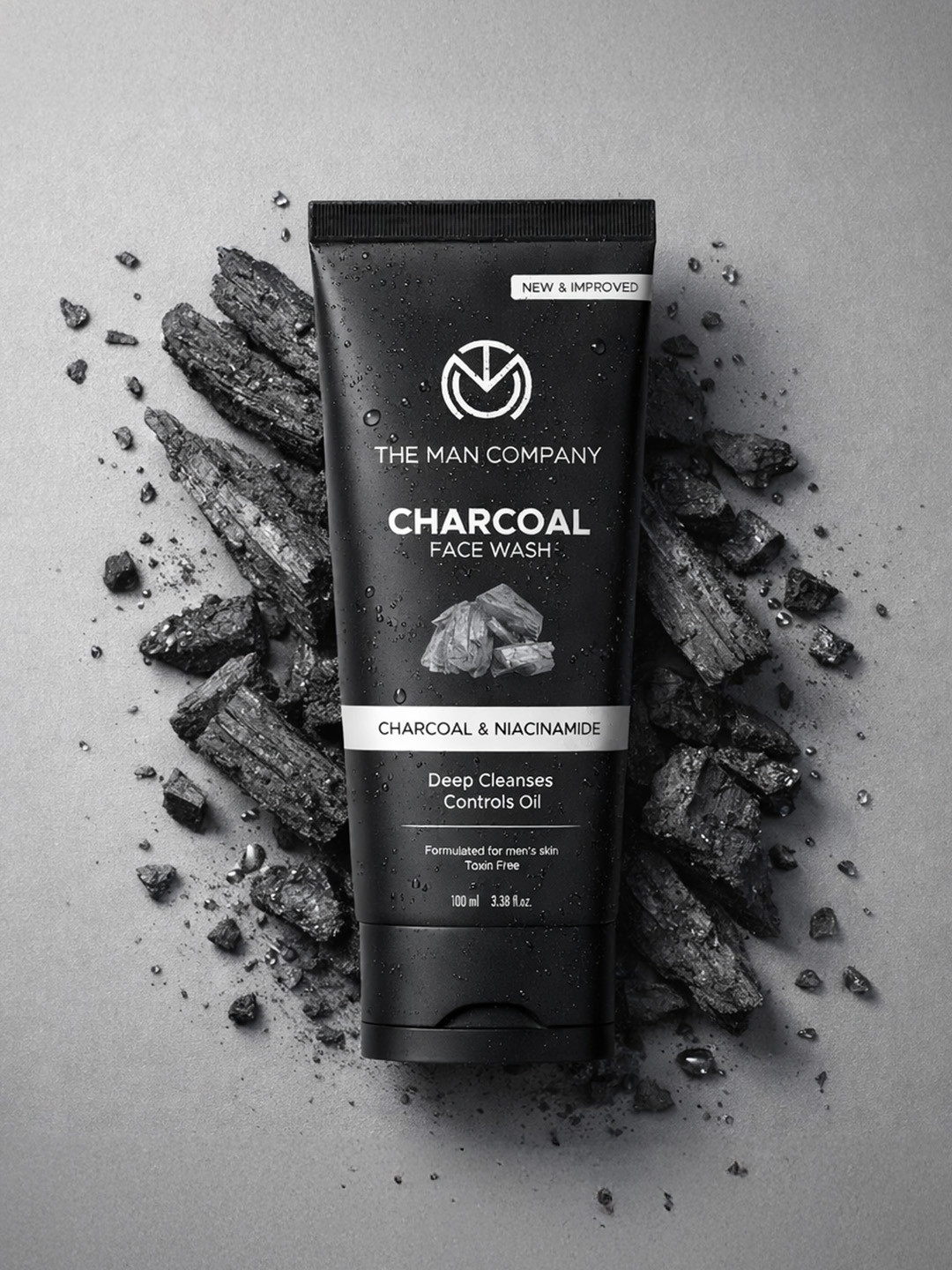 THE MAN COMPANY Charcoal Face Wash with Ylang-Ylang & Argan Essential Oils 100 ml