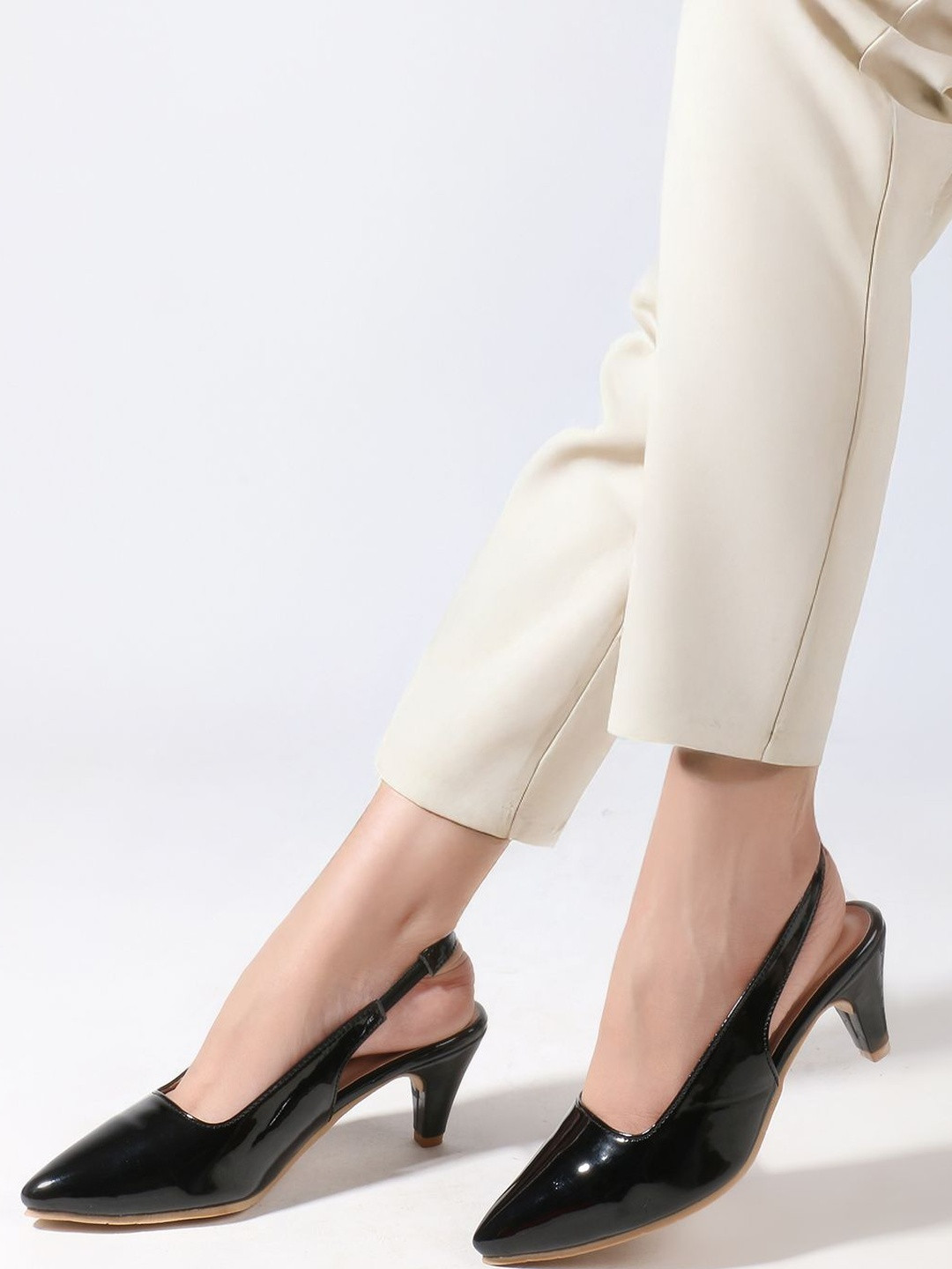 SHOELANCE Party Kitten Pumps