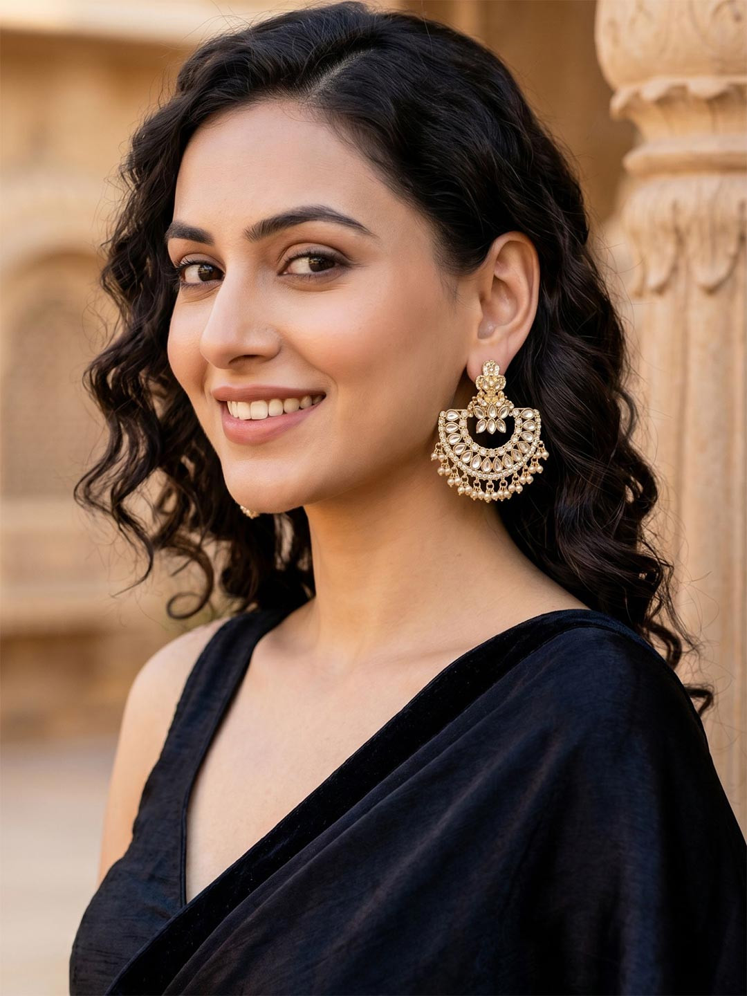 KARATCART Women Gold-Toned & White Classic Chandbalis Earrings