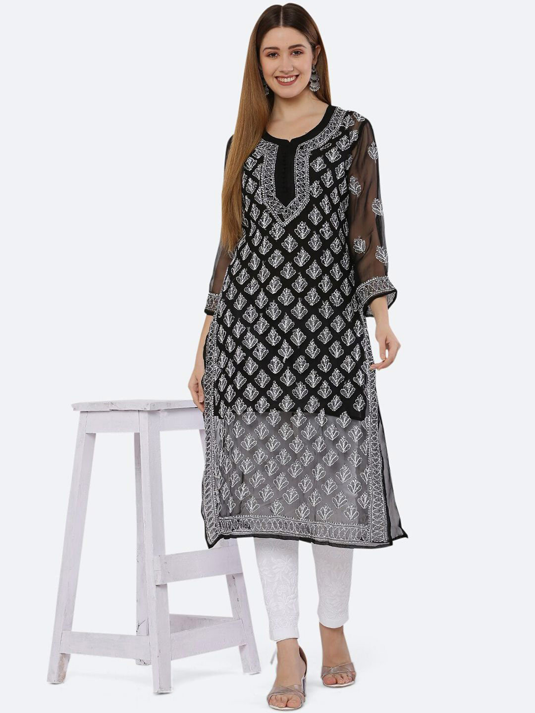 FAWOMENT Ethnic Motifs Embroidered Chikankari Georgette Kurta
