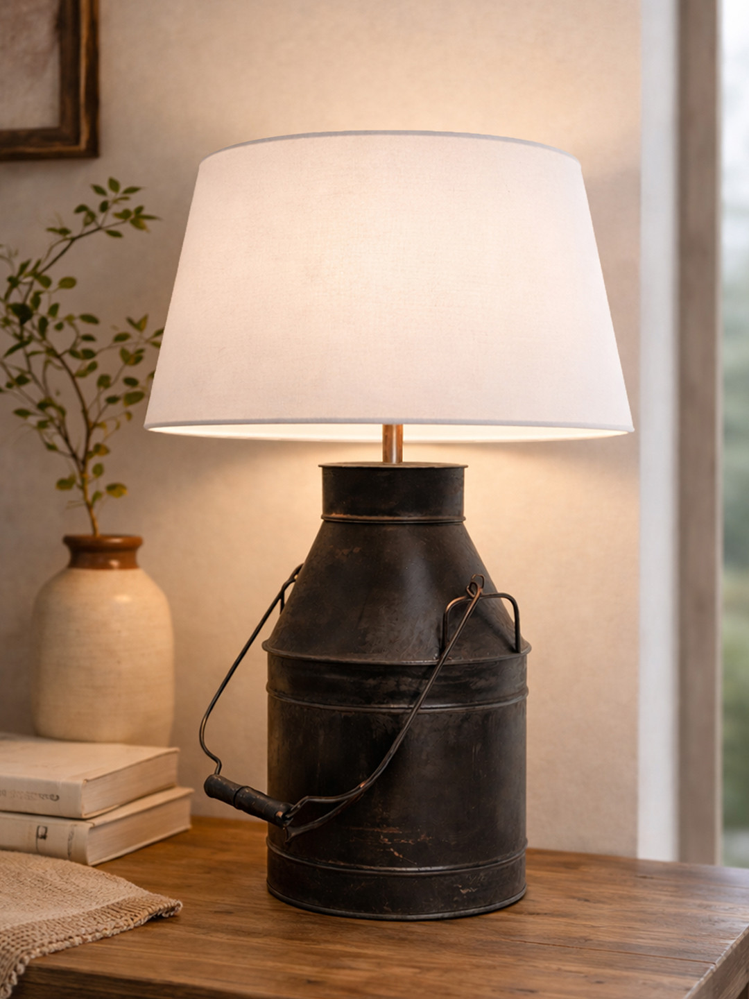 Homesake Rustic Warm Yellow Metal Bell Solid High Quality Electrical Table Lamps