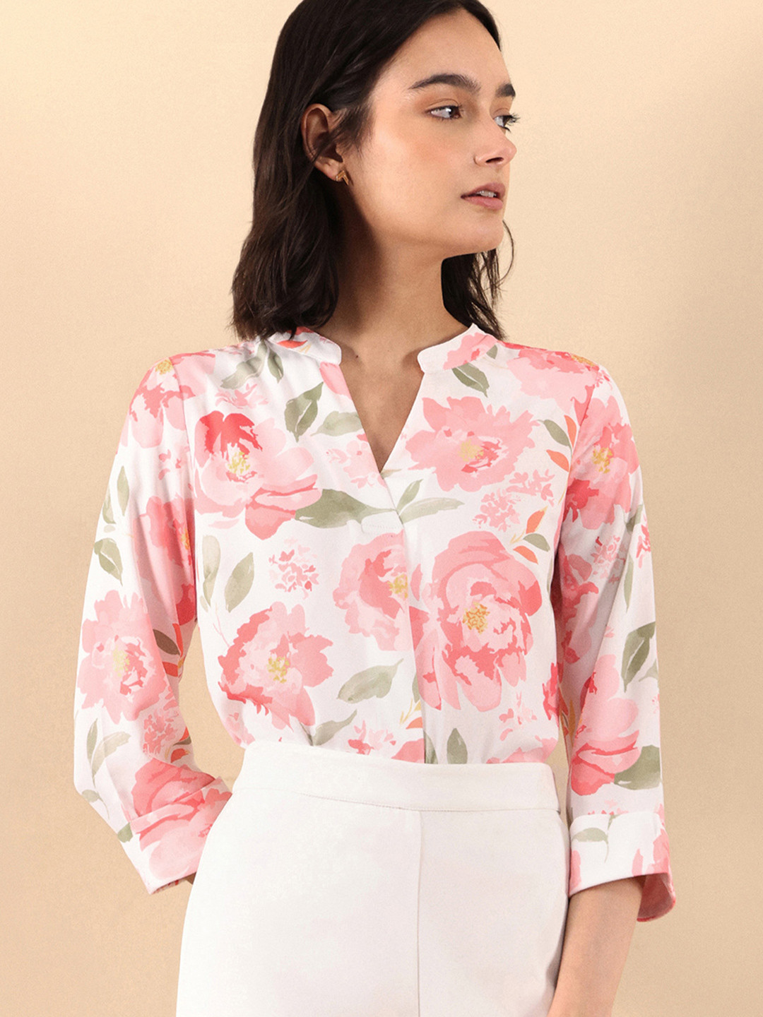 FABLE STREET Floral Print Mandarin Collar White Top