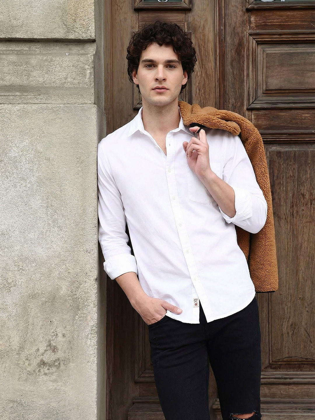 The Roadster Lifestyle Co. Men Cotton Solid Spread Collar Casual Shirt