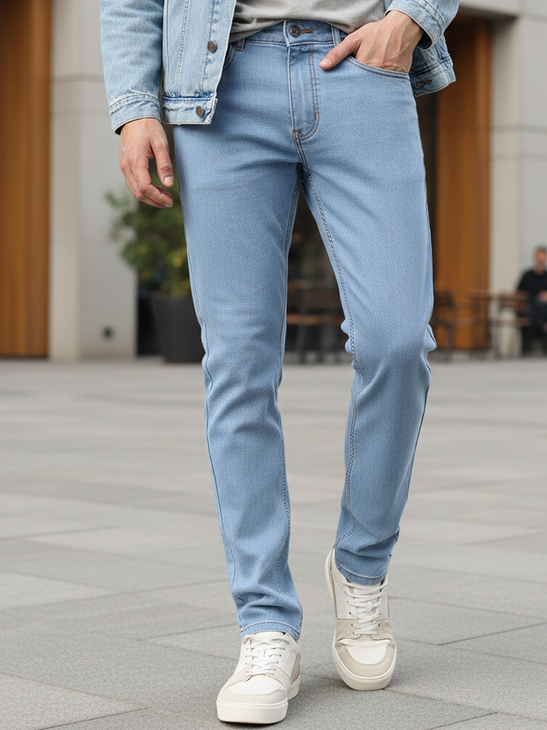 Urbano Fashion Men Blue Slim Fit Mid-Rise Clean Look Stretchable Jeans