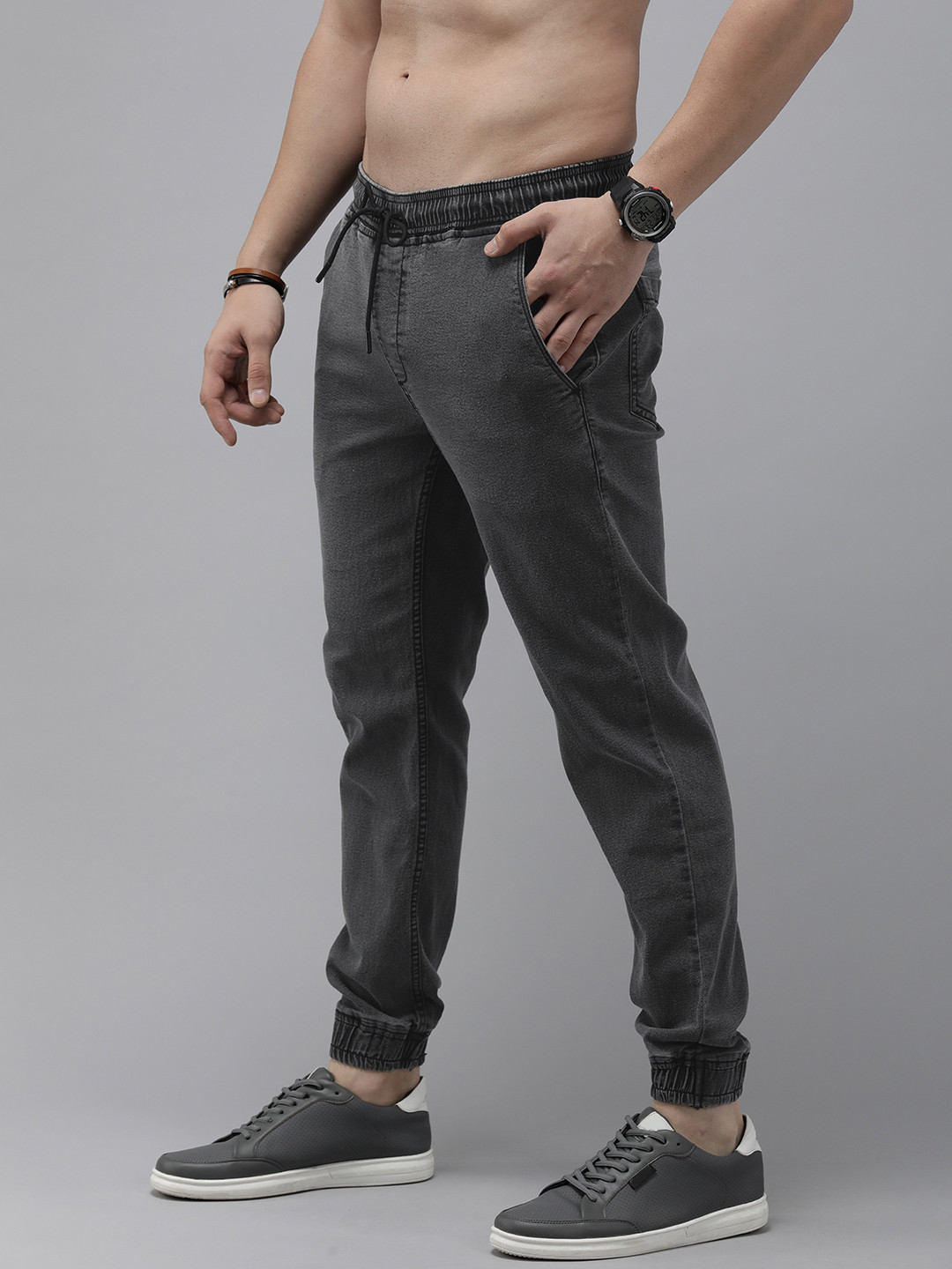 The Roadster Lifestyle Co. Men Stretchable Denim Joggers