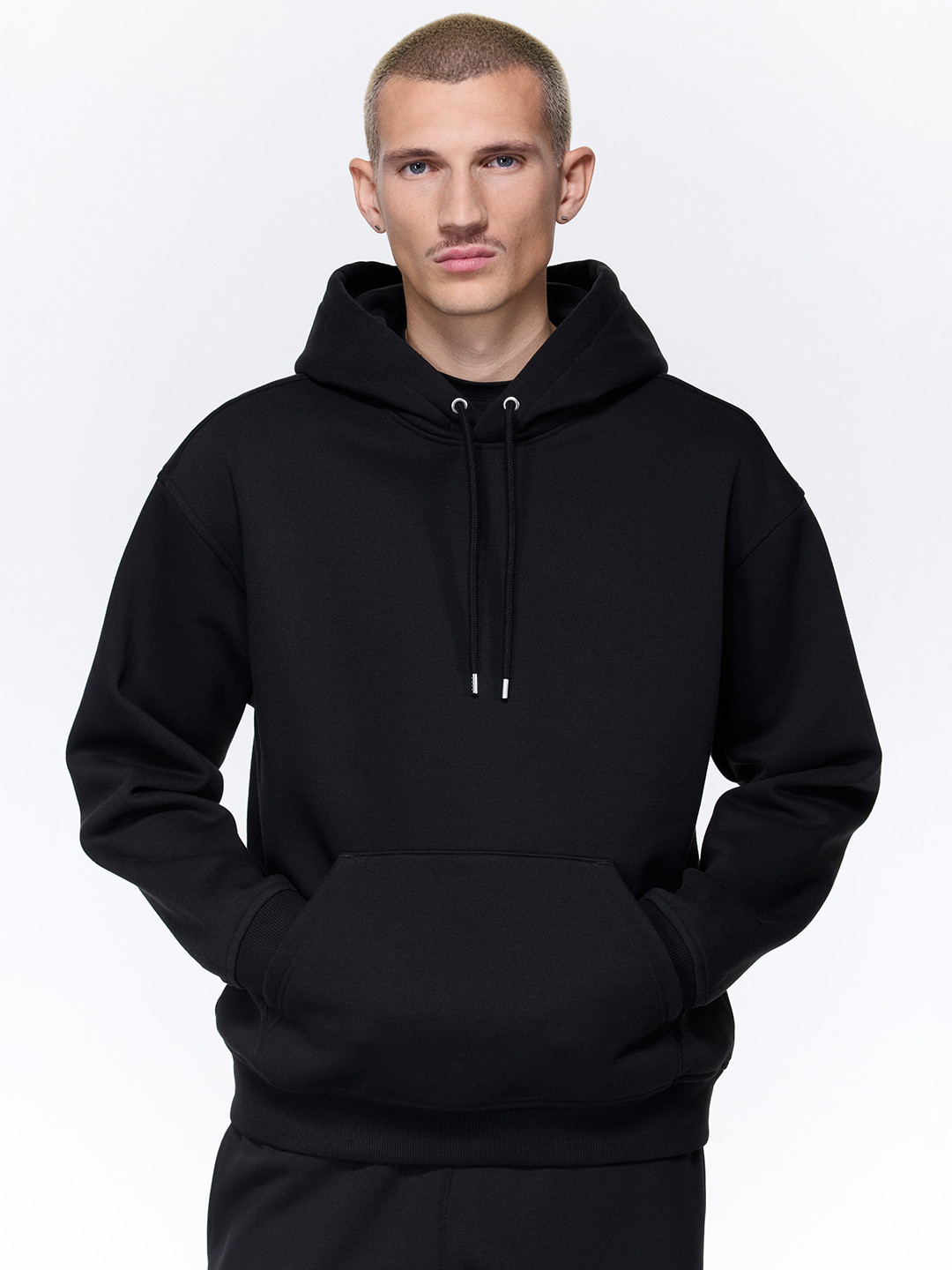 H&M Men Black Relaxed Fit Hoodie