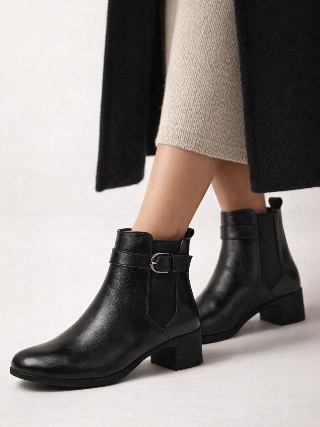 FAUSTO Women Blocked Heeled Chelsea Boots