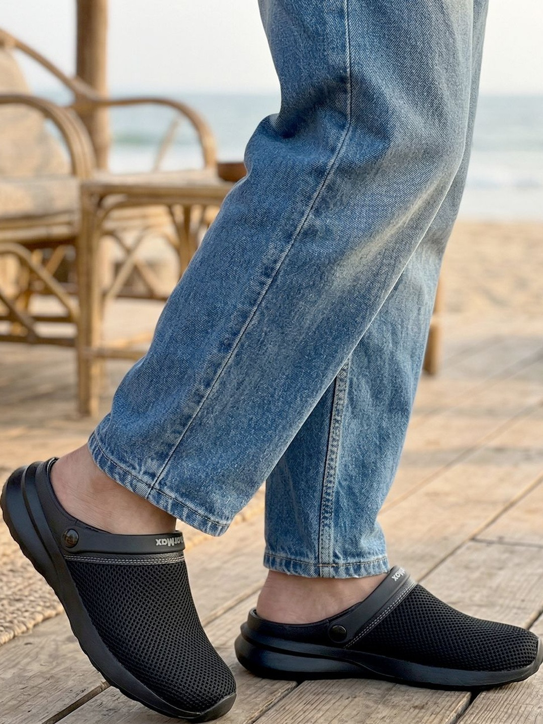KazarMax Men Black Clogs Sandals