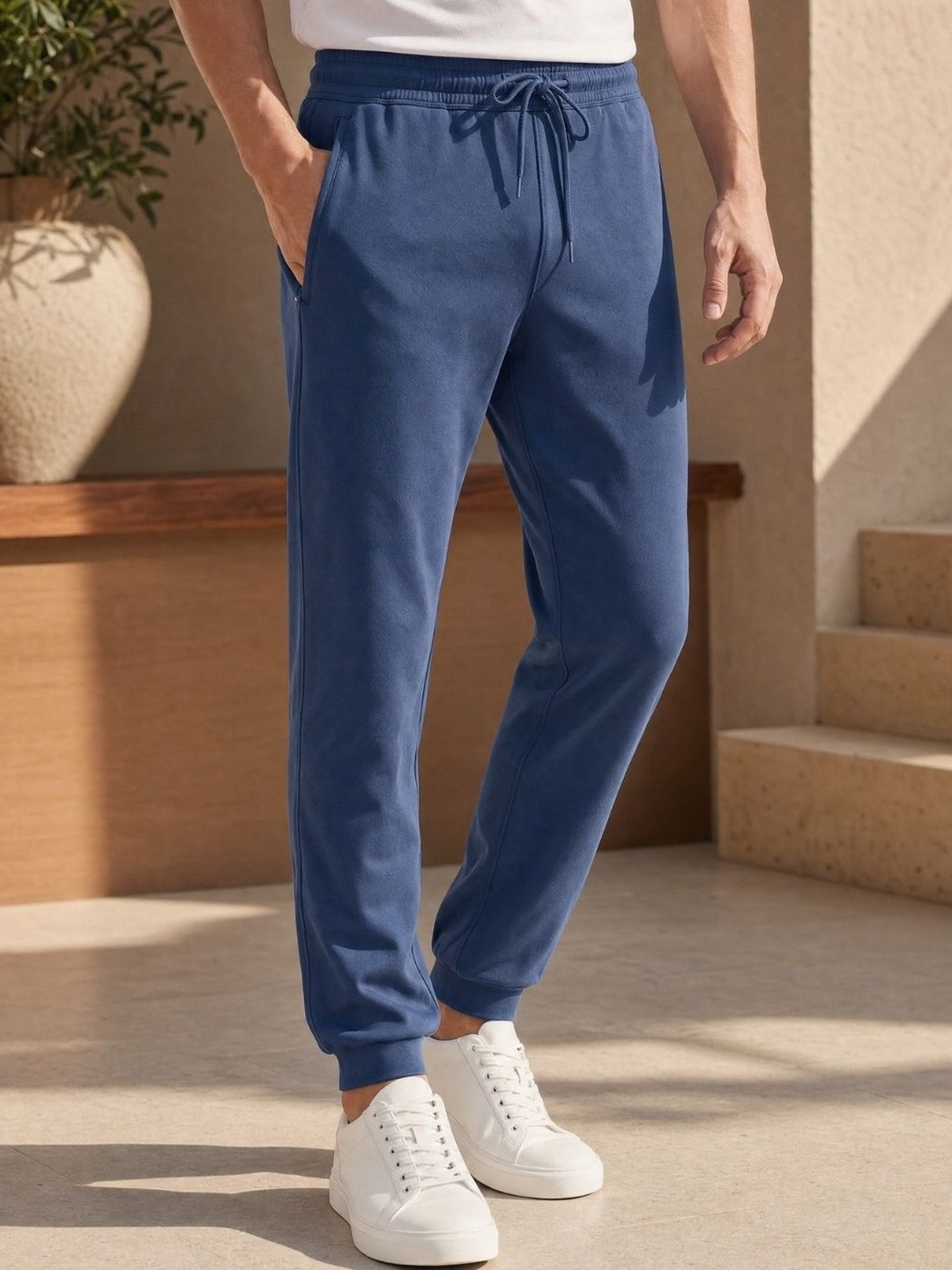 NOBERO Men Mid-Rise Cotton Joggers