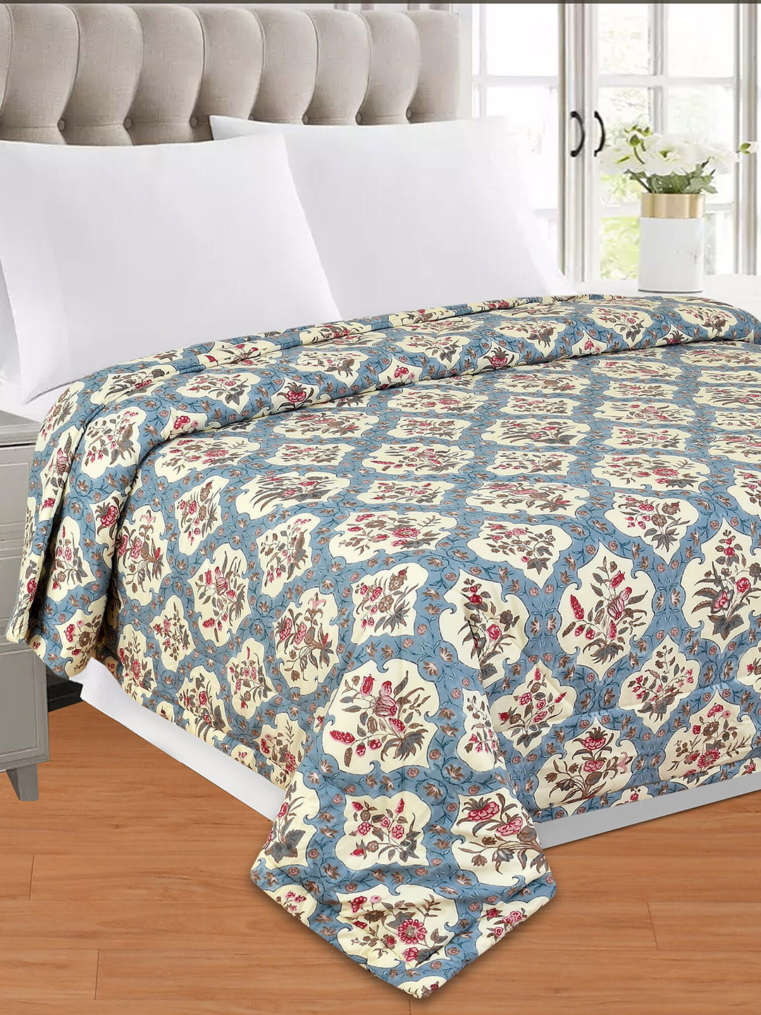 SEJ by Nisha Gupta Blue & Beige Microfiber AC Room 150 GSM Reversible Single Bed Comforter