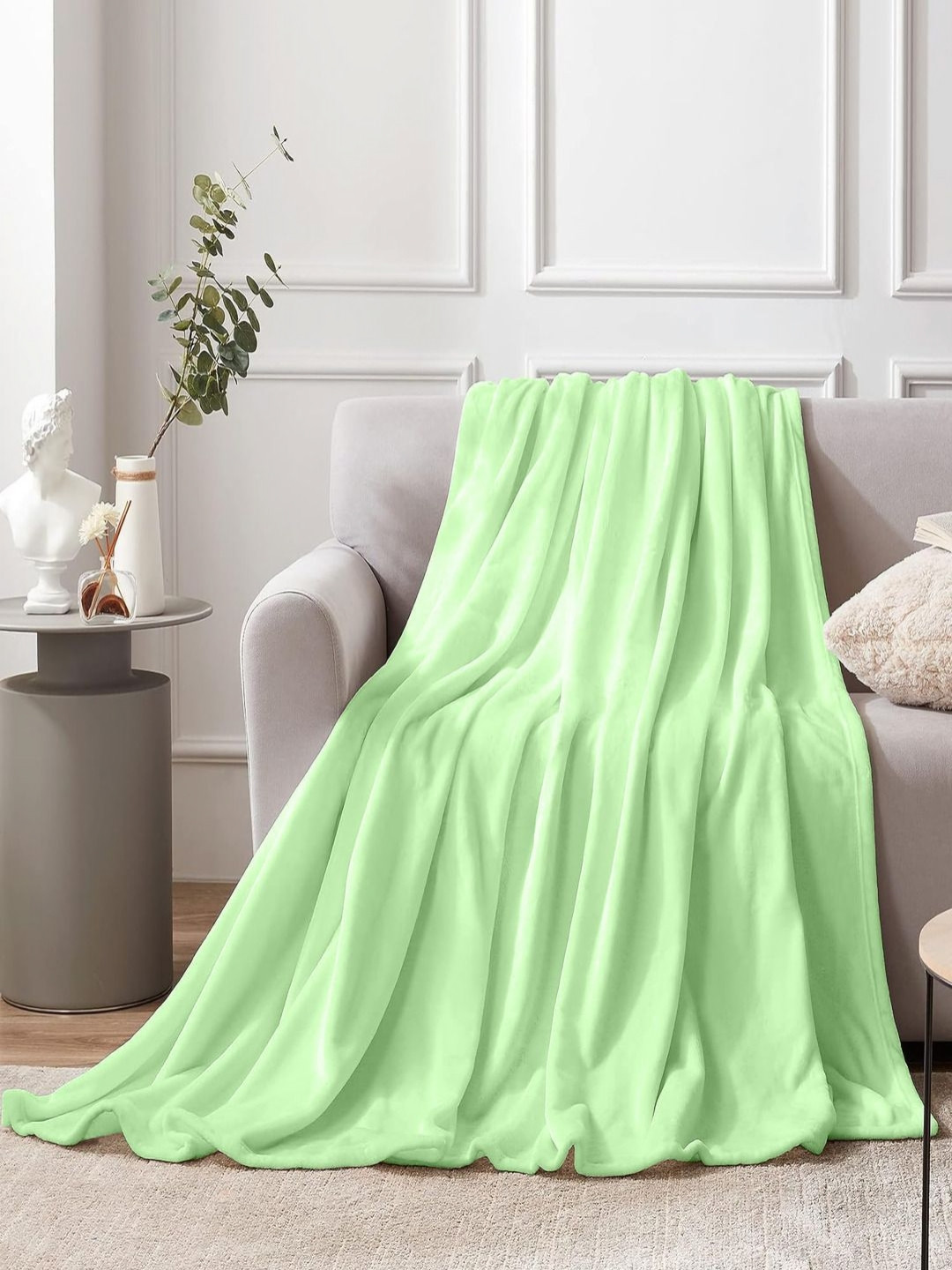 

Aapno Rajasthan Olive Green Microfibre AC Room Single Bed Blanket