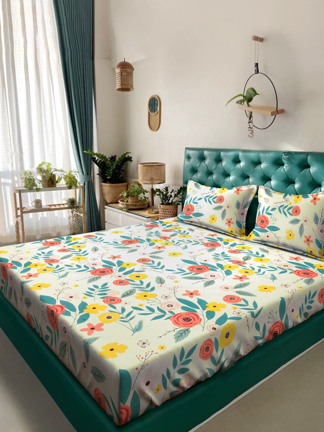 KLOTTHE White Floral Cotton Skin-Friendly 300 TC Fitted King Fine Bedsheet with 2 Pillow Covers-98 x 87 inches