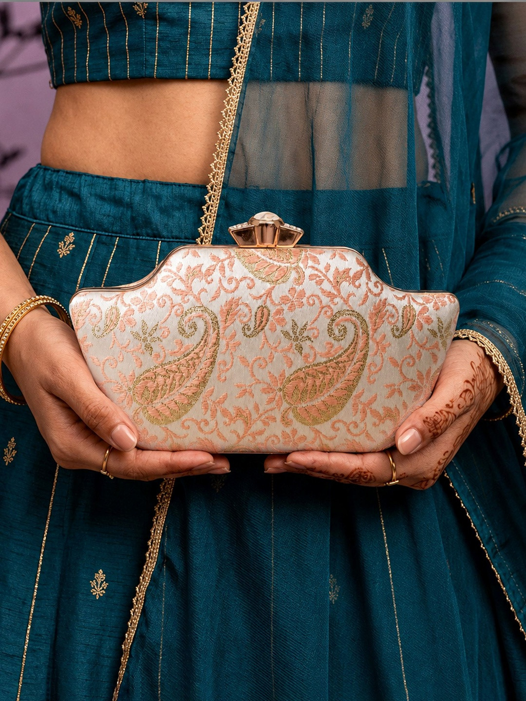 ARTKLIM Embroidered Box Clutch