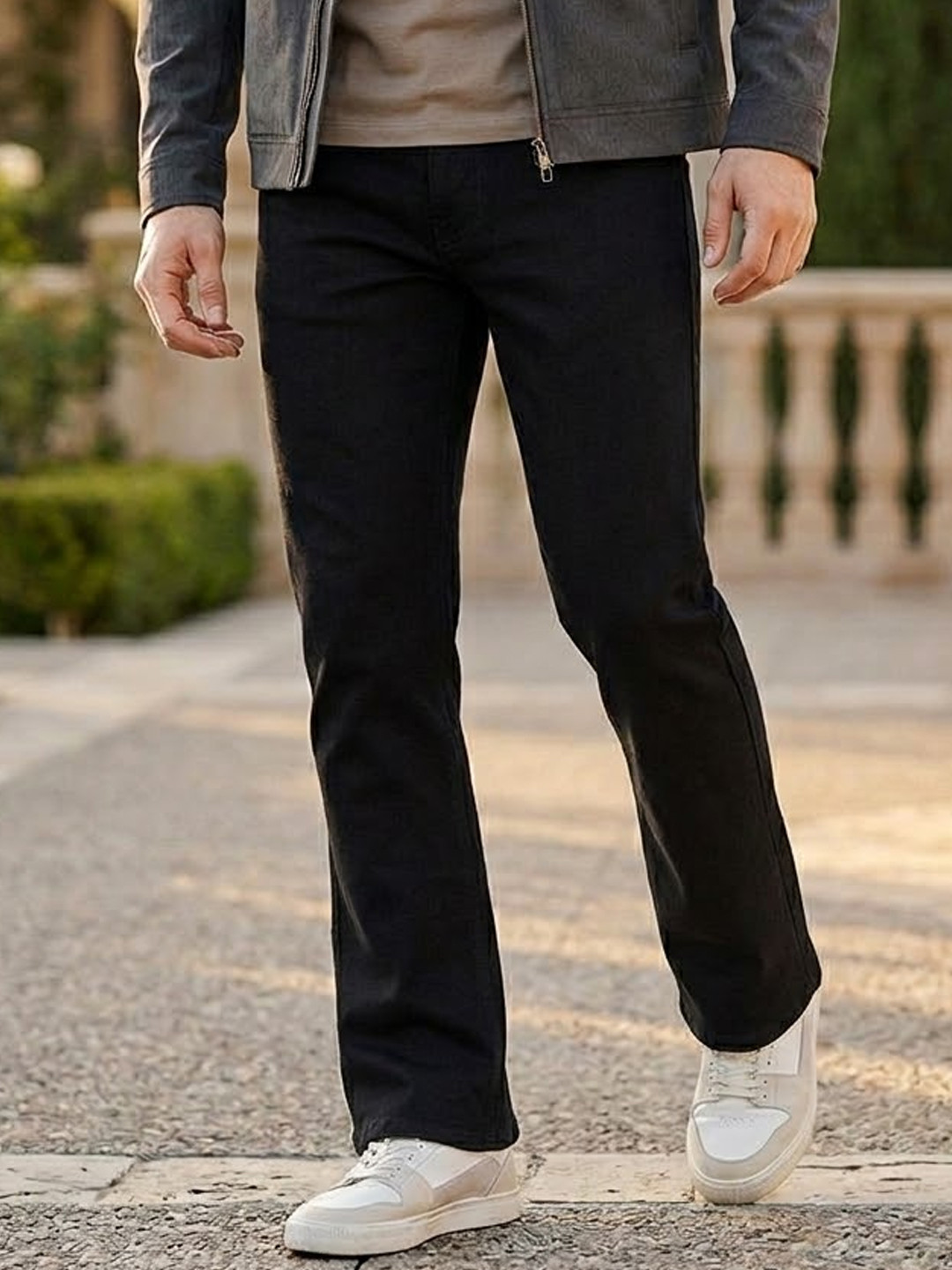 Urbano Fashion Men Mid-Rise Bootcut Stretchable Jeans