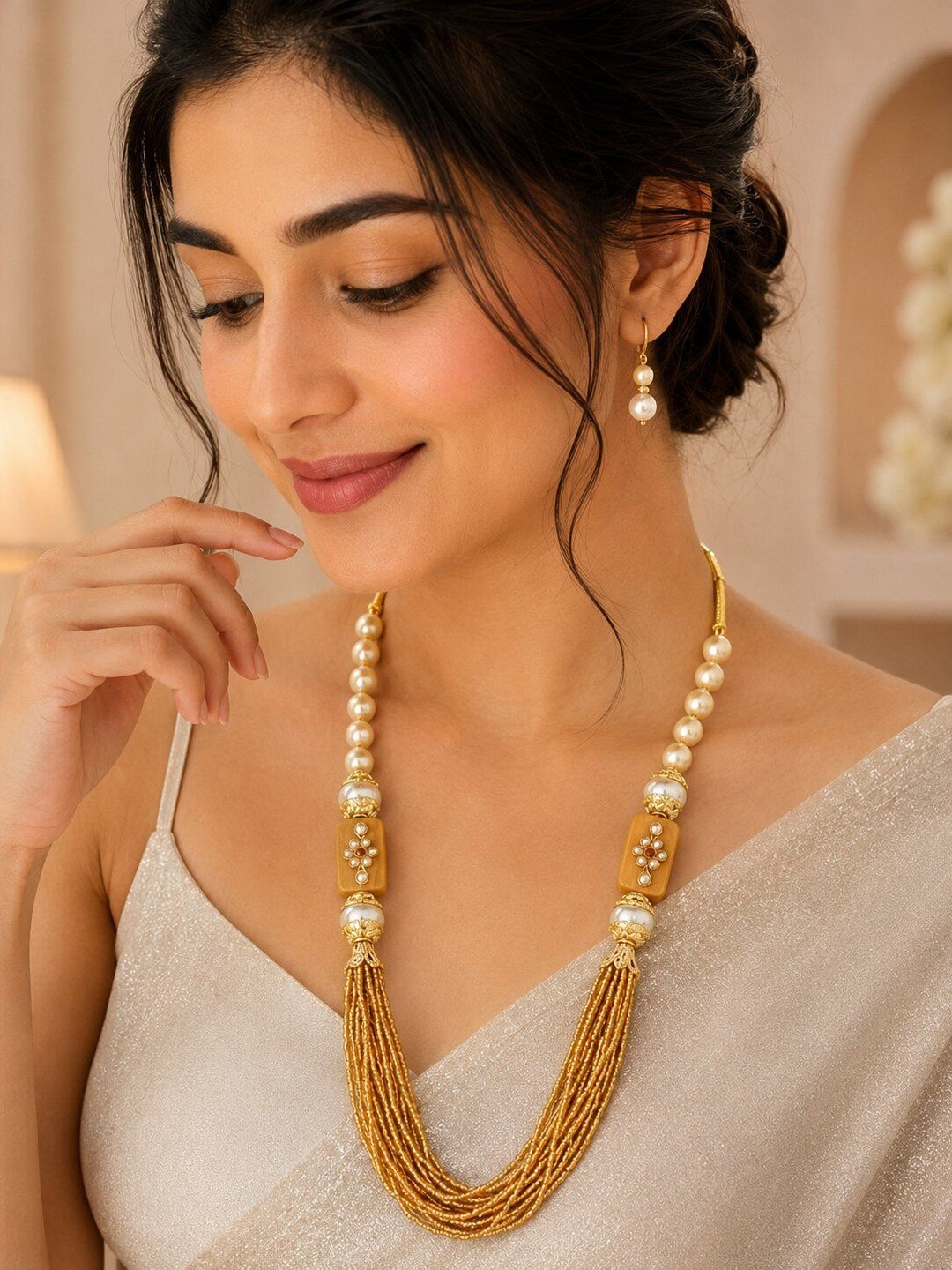 Jewar Mandi Gold-Plated Kundan-Studded & Pearl Beaded Jewellery Set