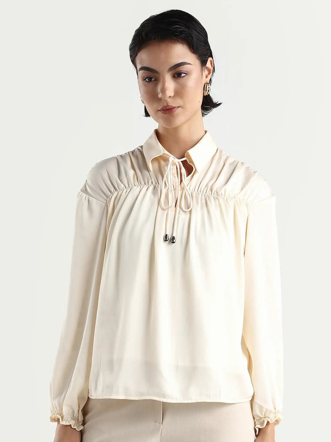 RAREISM Cream-Coloured Tie-Up Neck Top