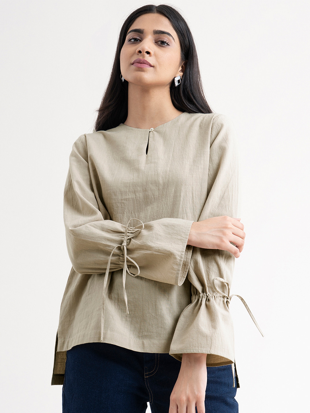 FABLE STREET Beige Keyhole Neck Cinched Waist Top
