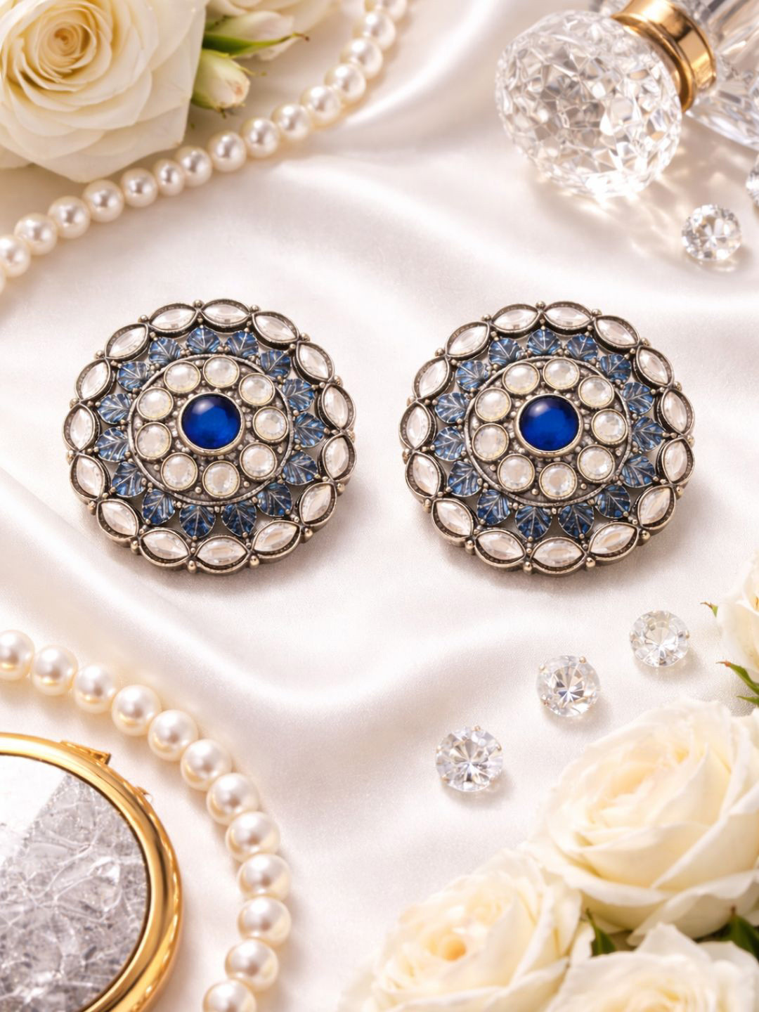 I Jewels Blue & Silver-Toned Circular Studs Earrings