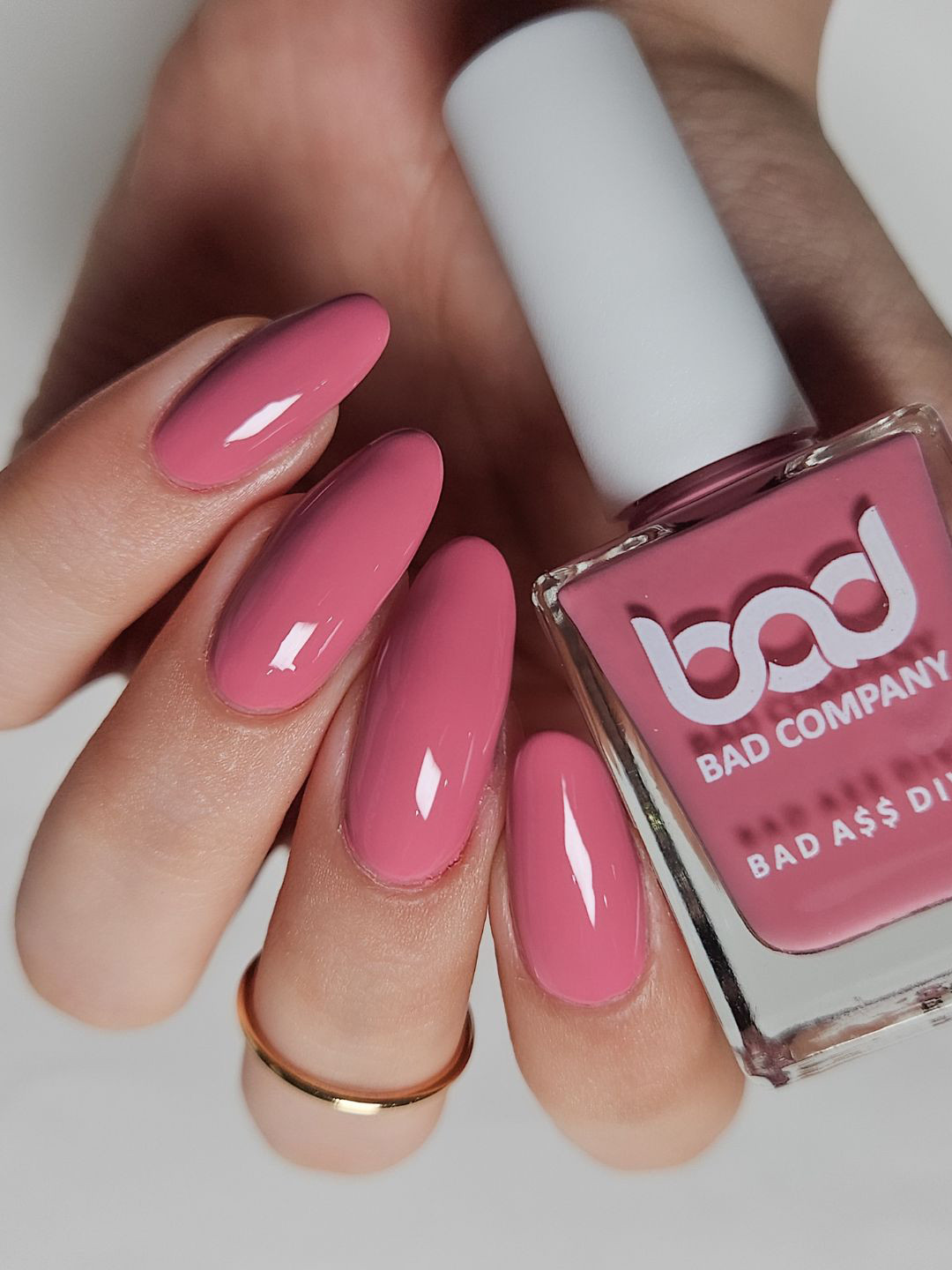 BAD COMPANY No Toxin Pink Glossy Nail Polish 59 Keep Walking 10ml