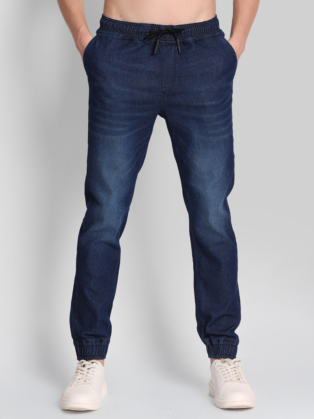 Roadster The Lifestyle Co. Men Slim Fit Mid Rise Denim Joggers