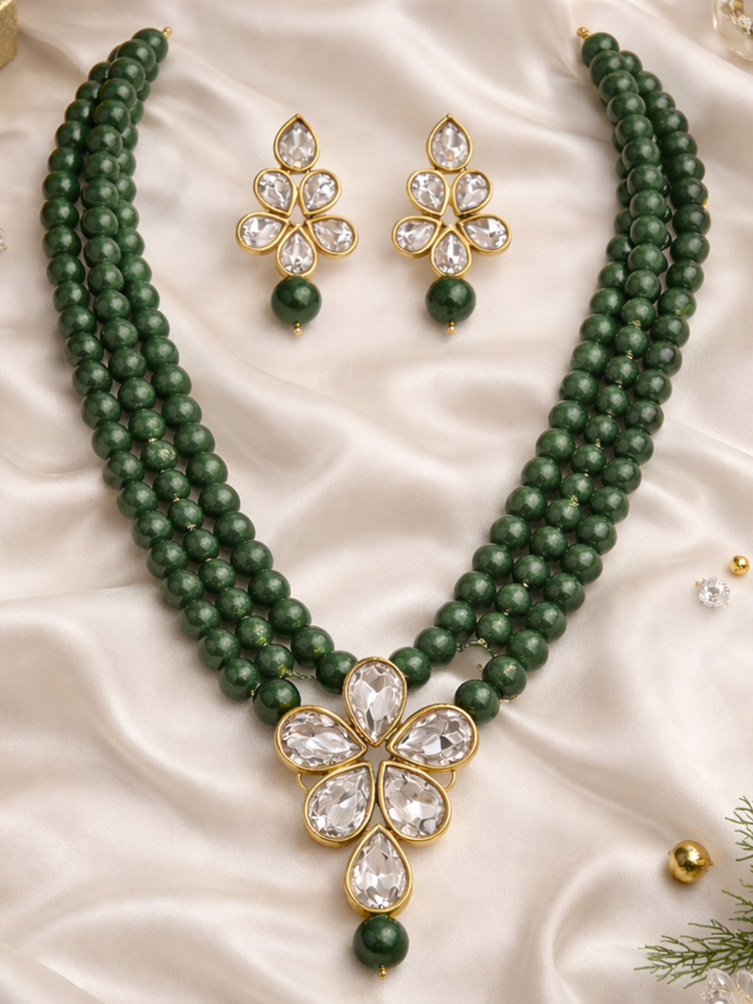 I Jewels Green & White Floral Studded Gold Plated Jewellery Set
